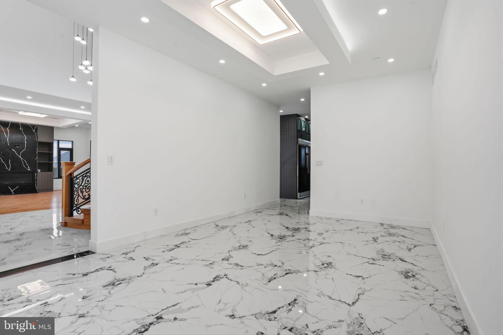 INVERNESS - Residential