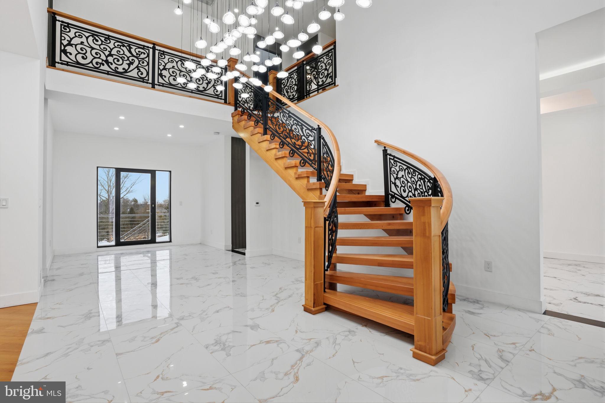 INVERNESS - Residential