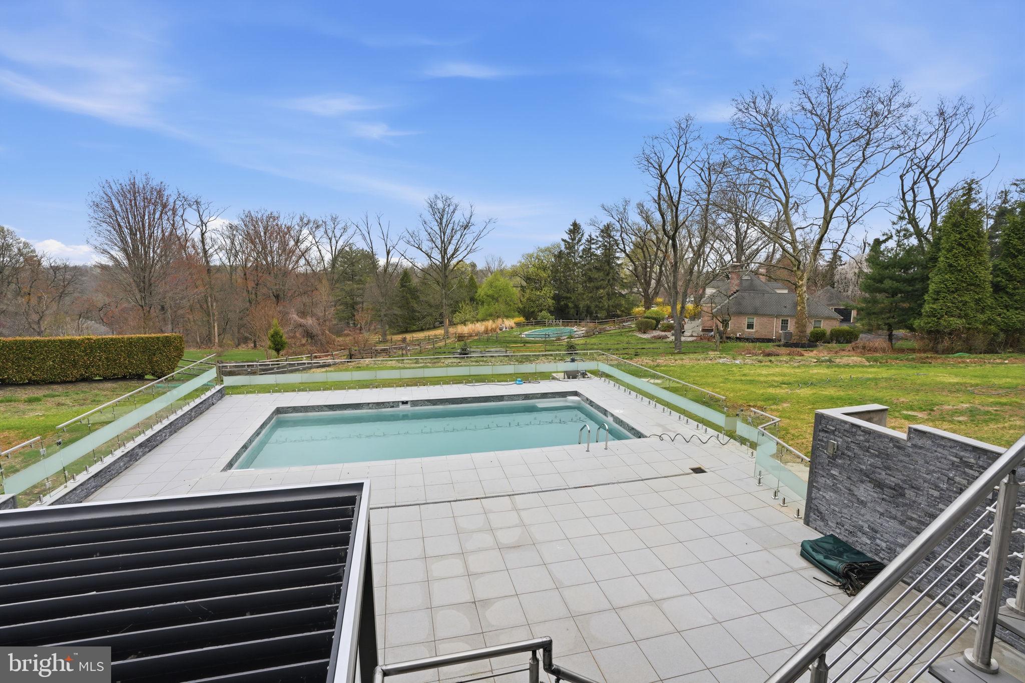 INVERNESS - Residential