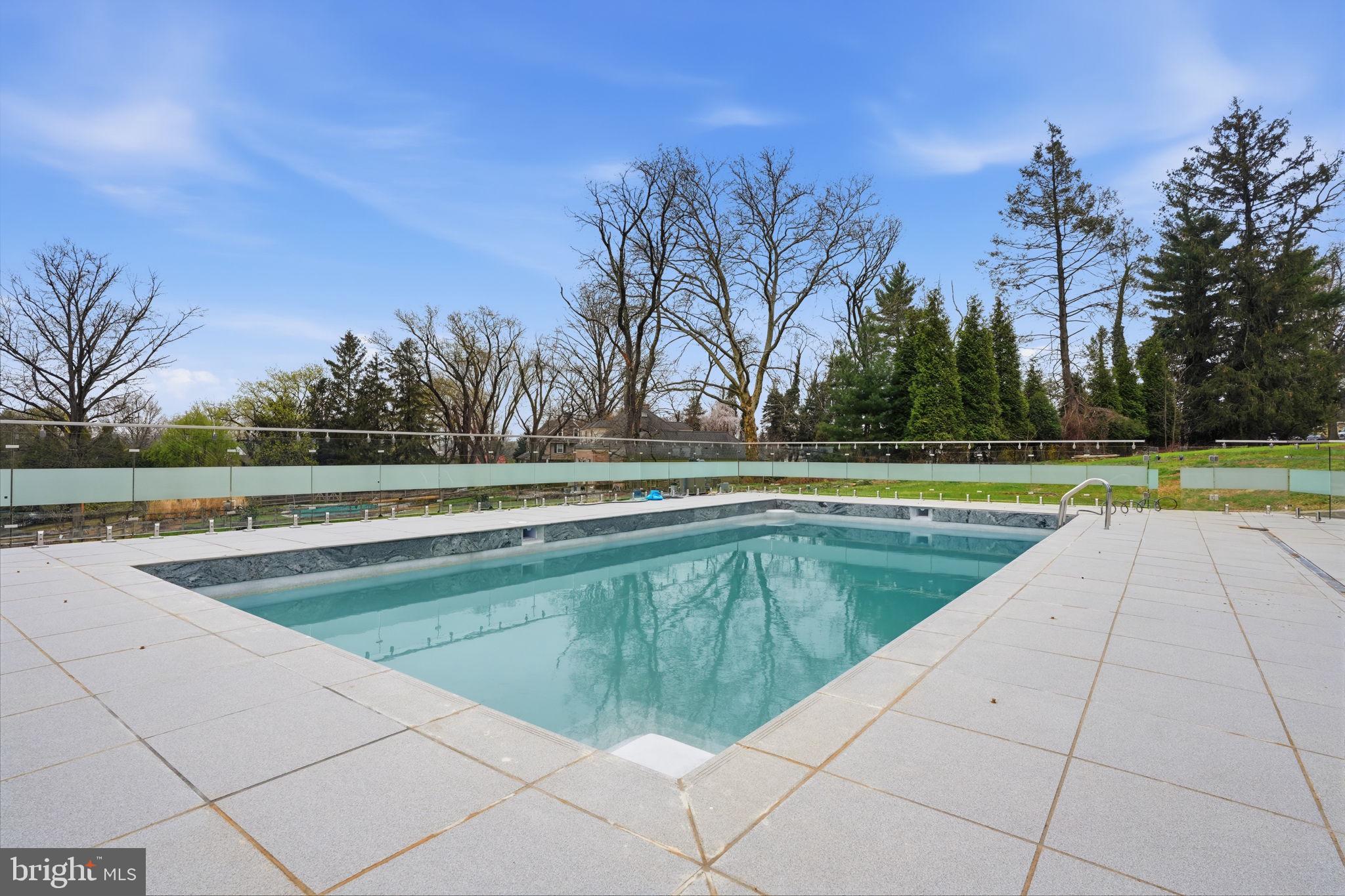 INVERNESS - Residential