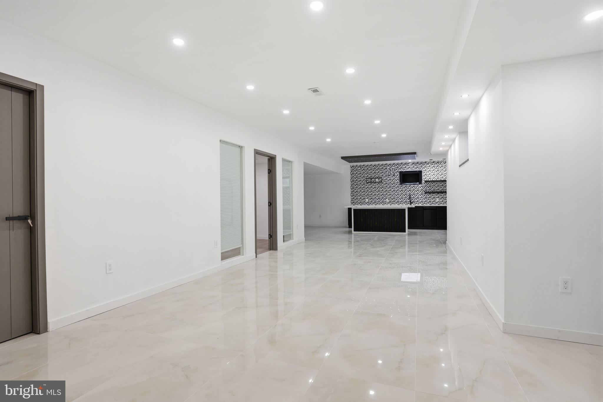 INVERNESS - Residential