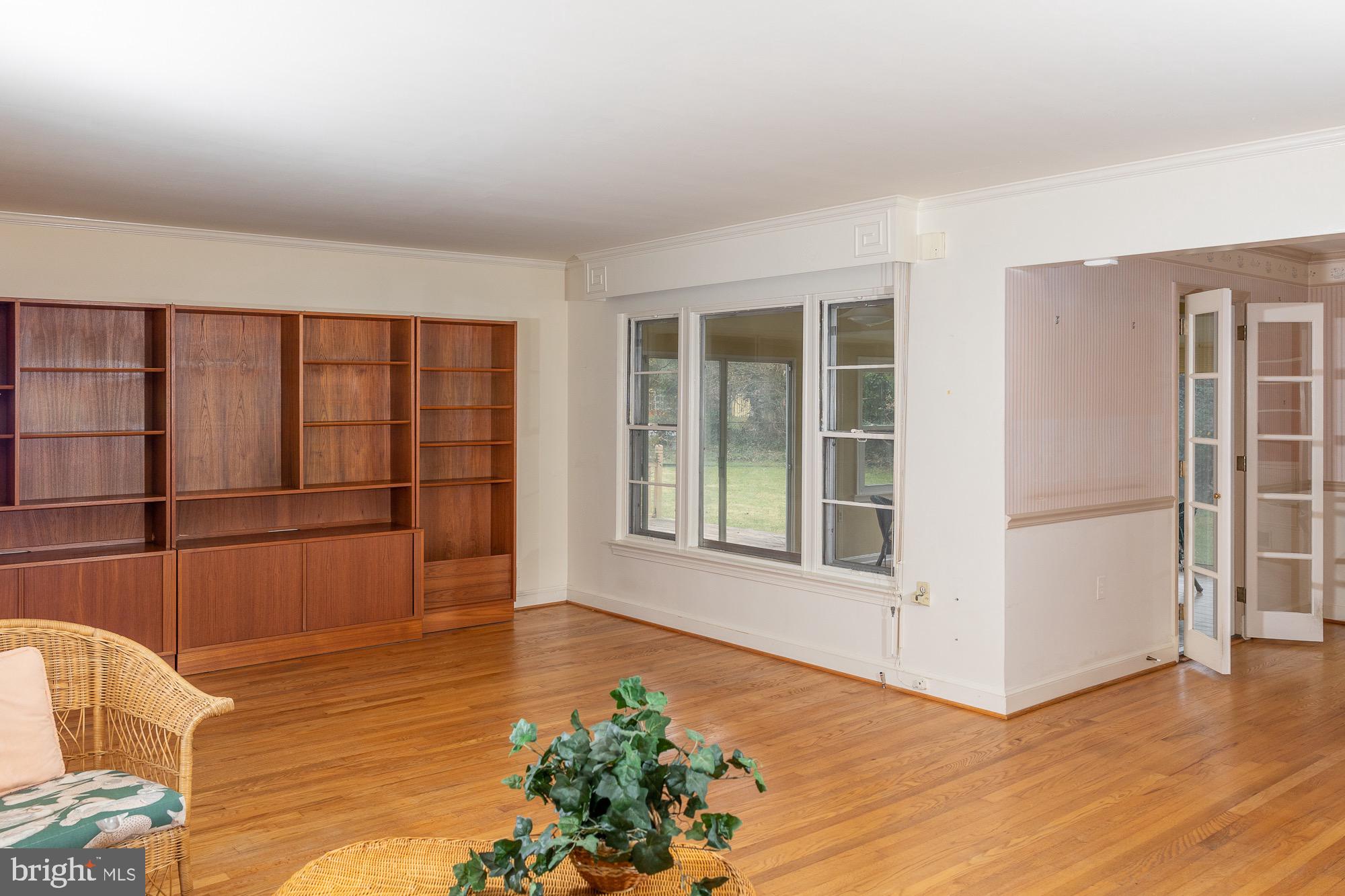 DOWDEN TERRACE - Residential