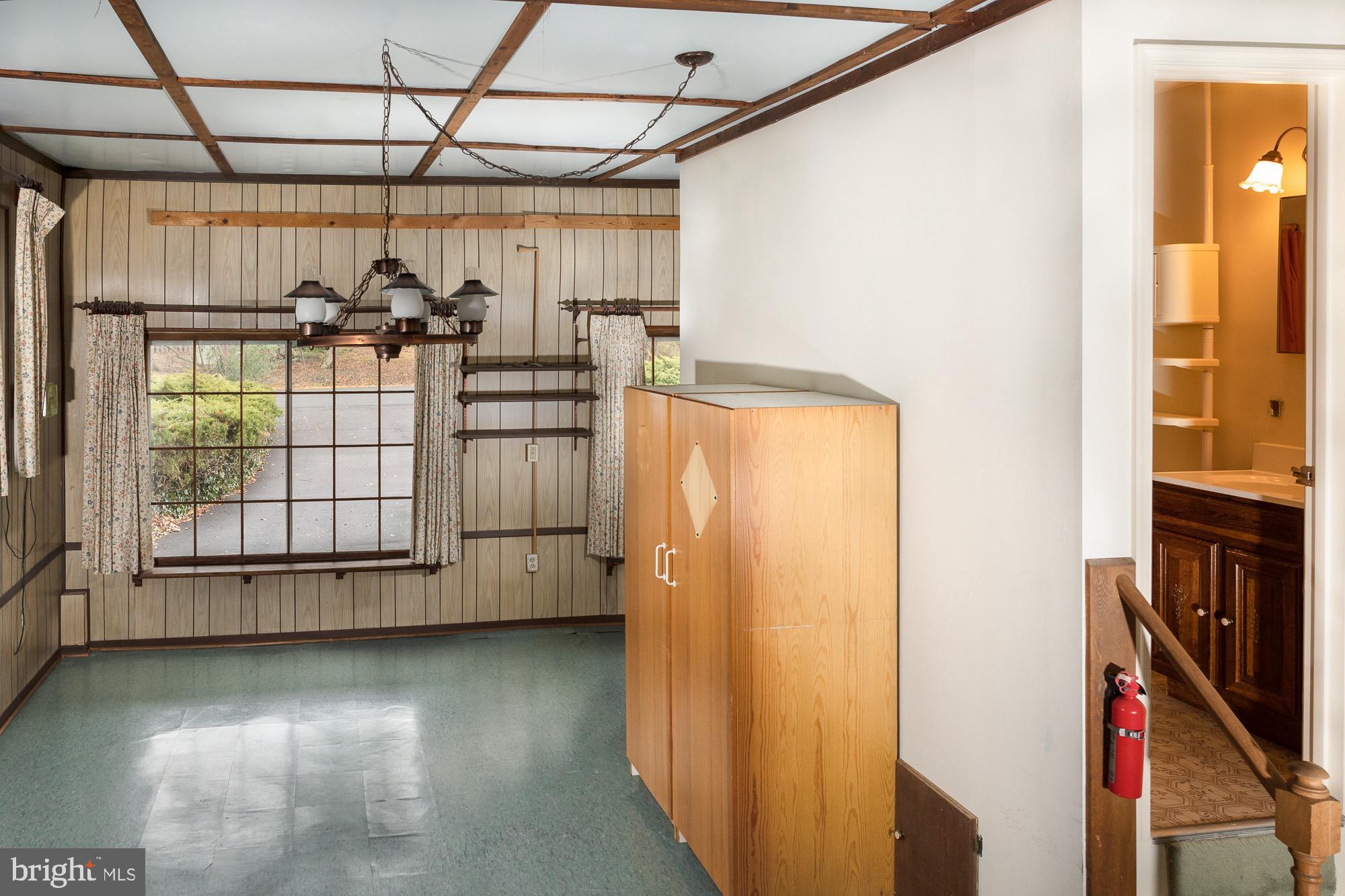 DOWDEN TERRACE - Residential