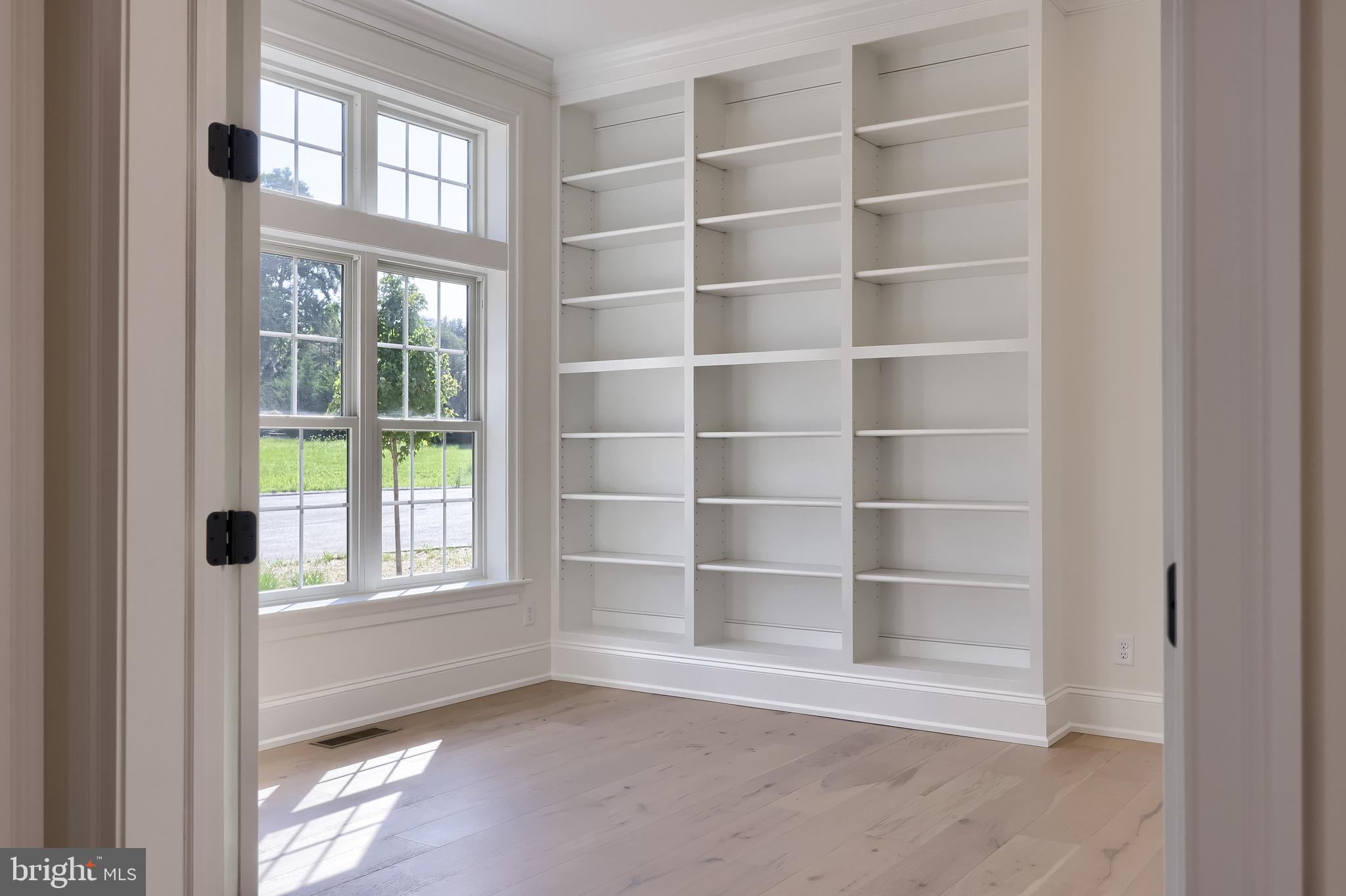 STONEHENGE ESTATES - Residential