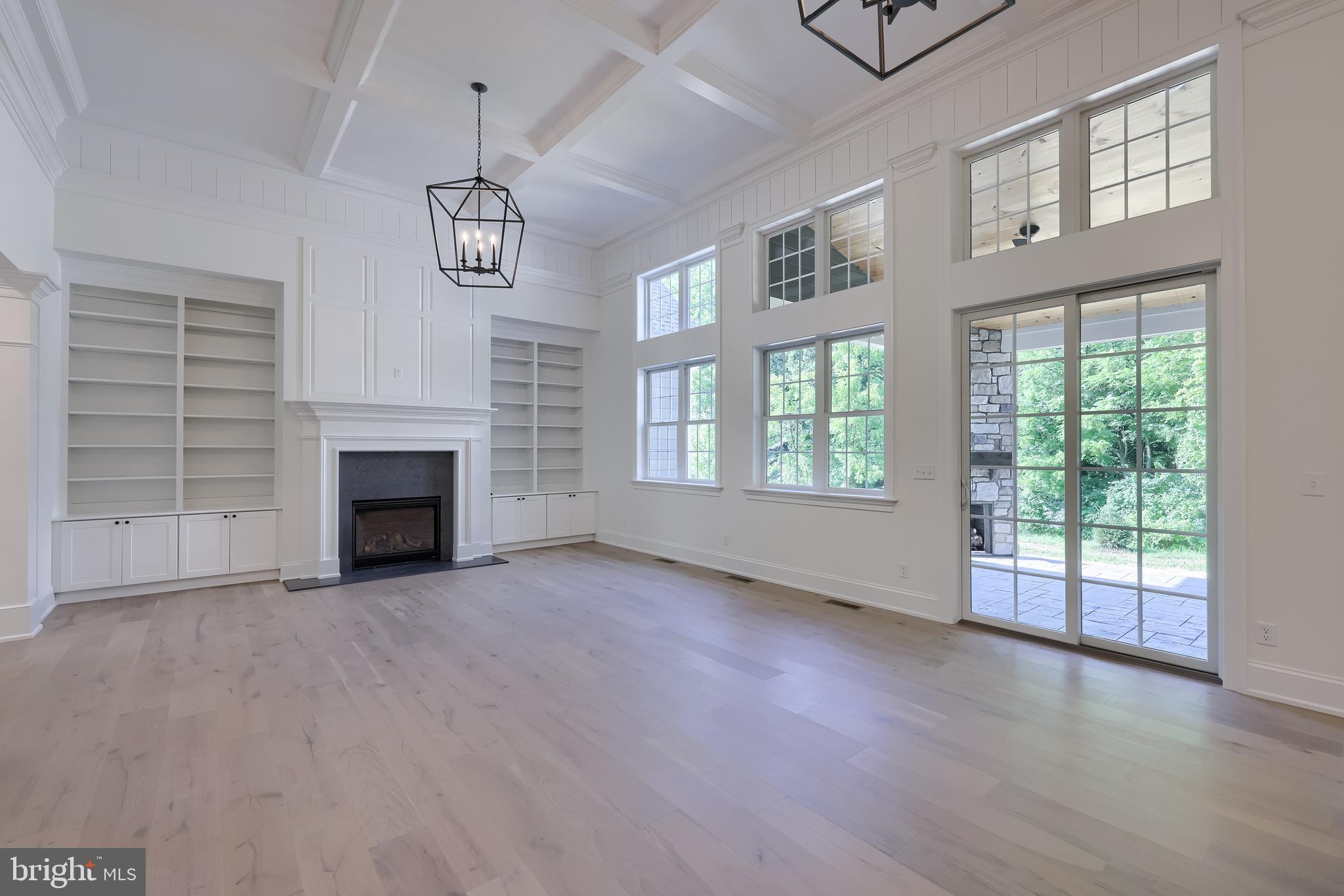 STONEHENGE ESTATES - Residential