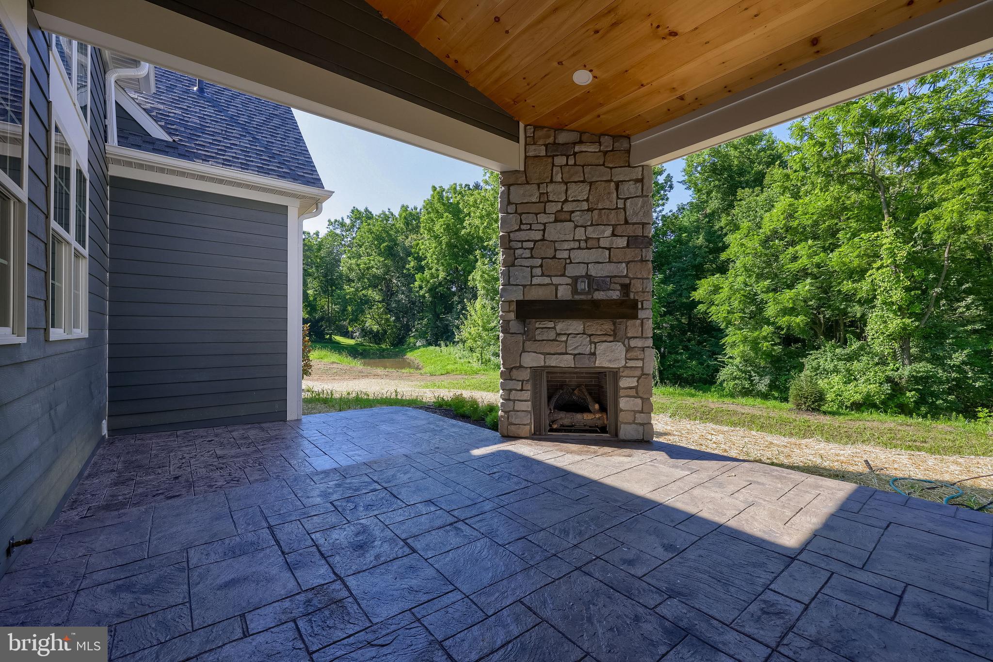 421 SOUTHAMPTON DRIVE LOT 37
