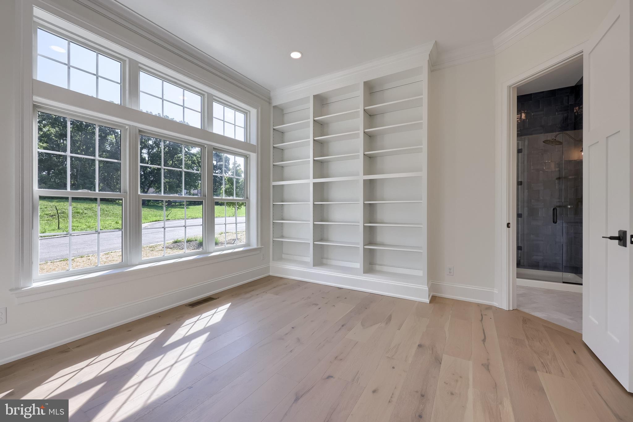 STONEHENGE ESTATES - Residential