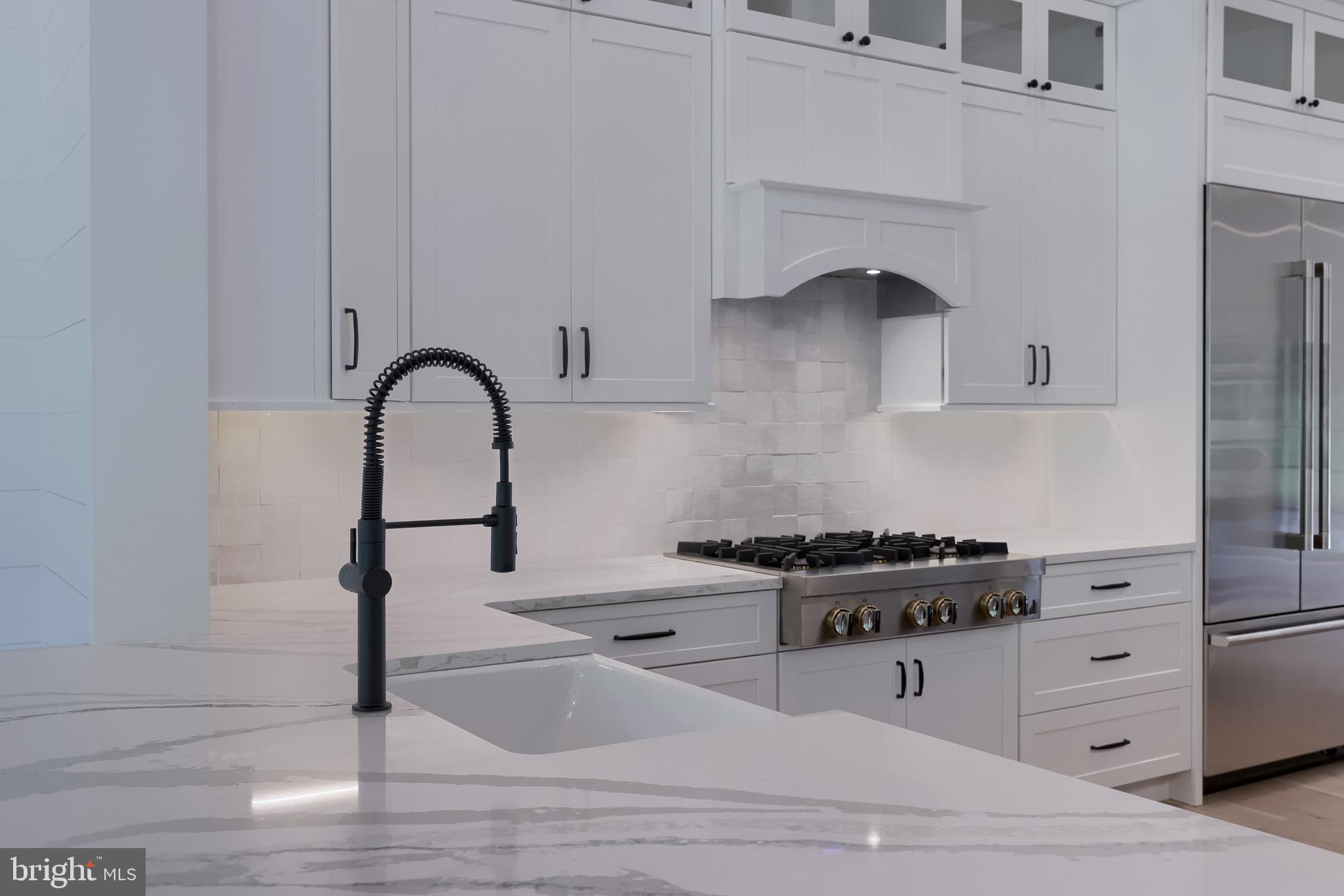 STONEHENGE ESTATES - Residential