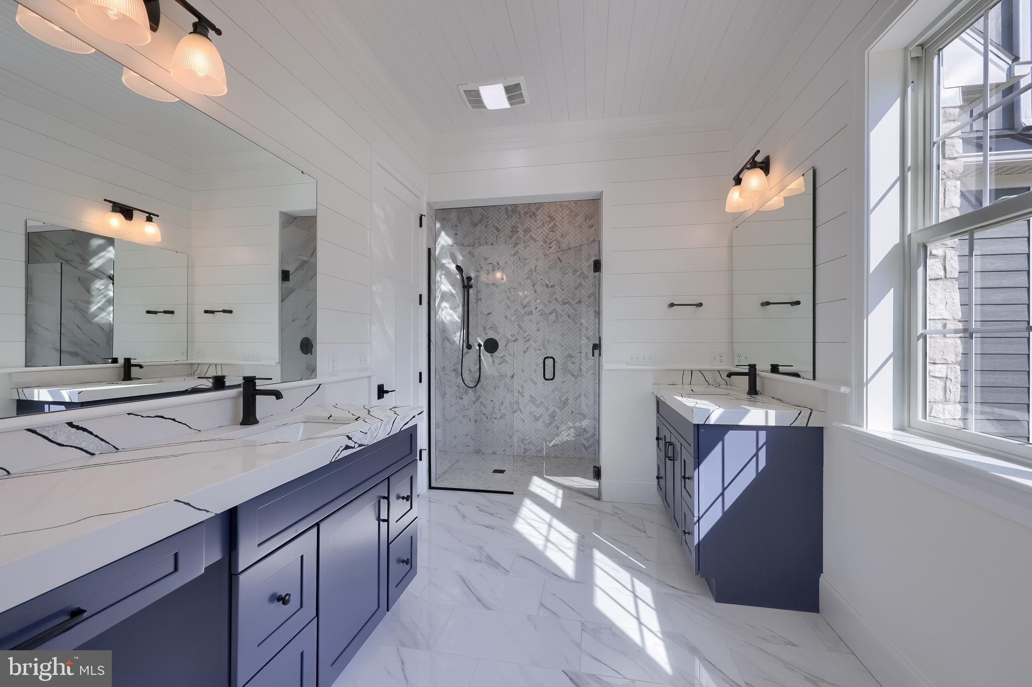 STONEHENGE ESTATES - Residential