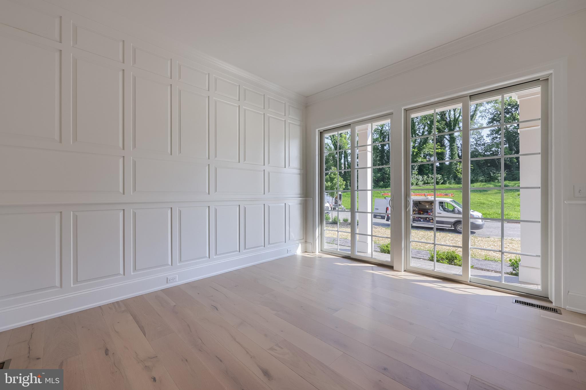 STONEHENGE ESTATES - Residential