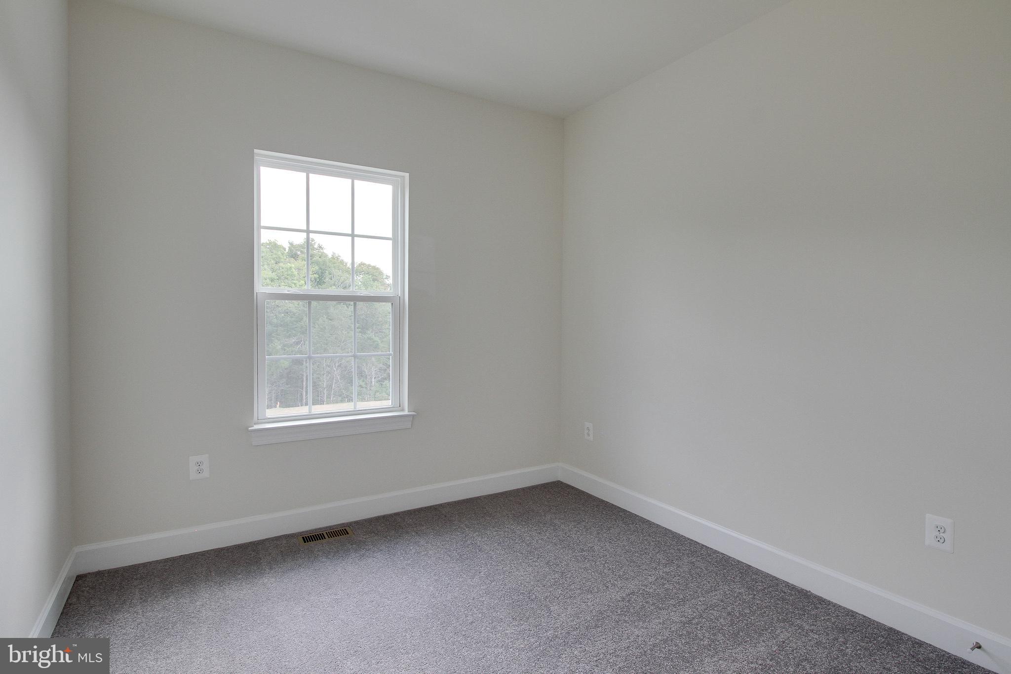 HAYMARKET CROSSING - Residential Lease