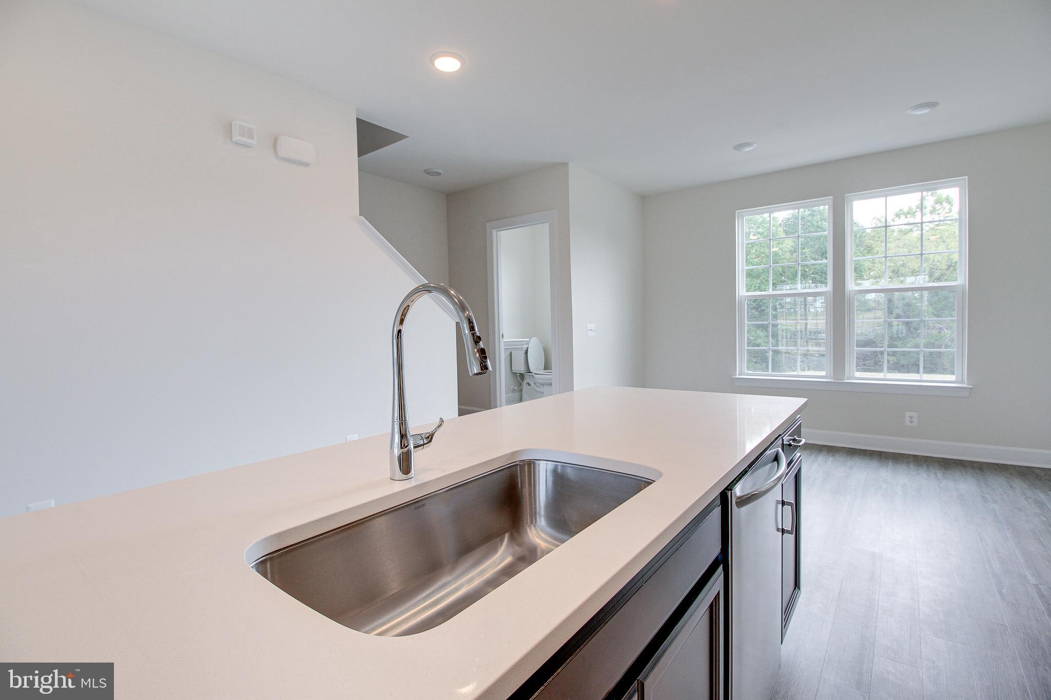 HAYMARKET CROSSING - Residential Lease