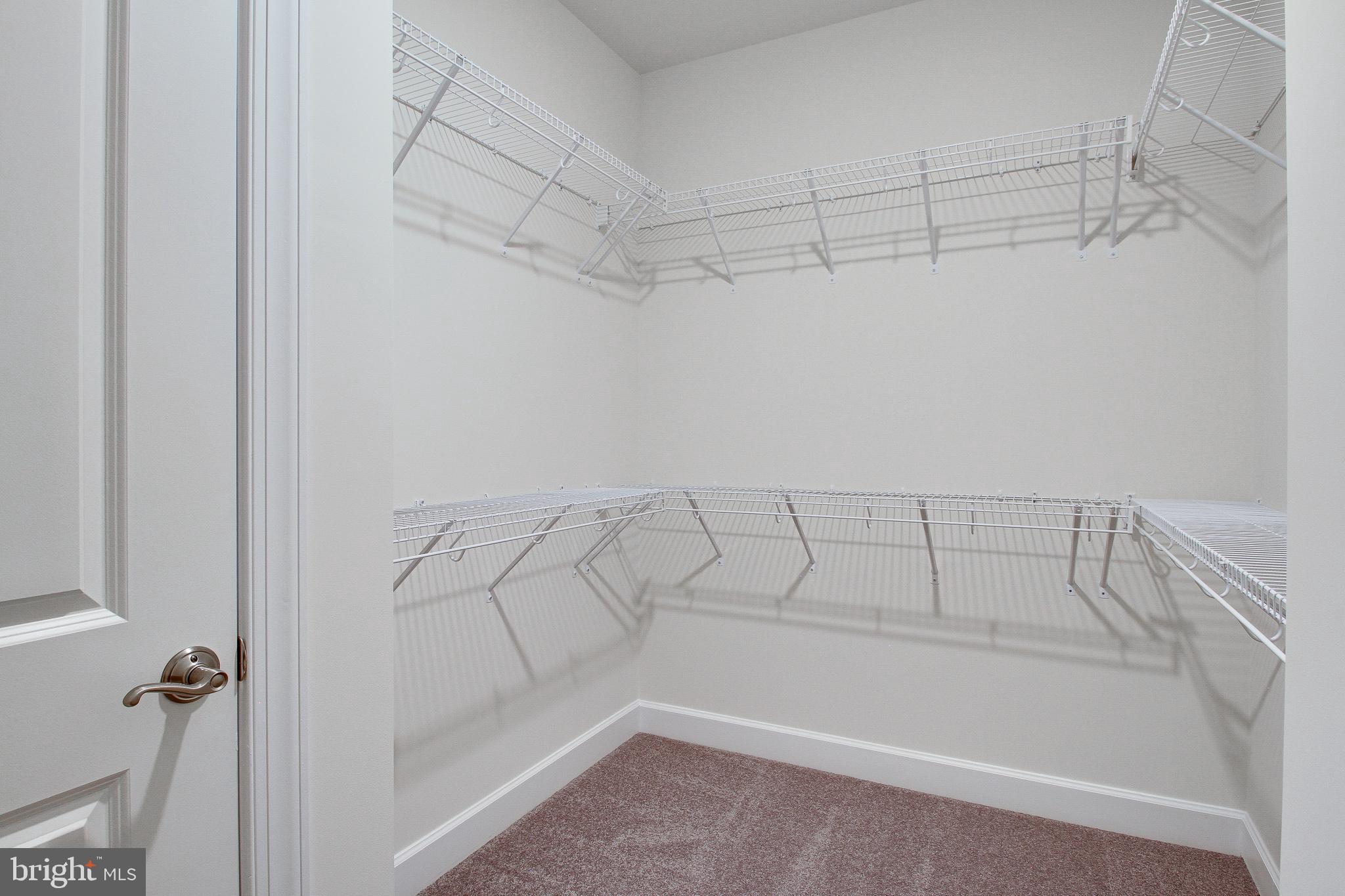 HAYMARKET CROSSING - Residential Lease