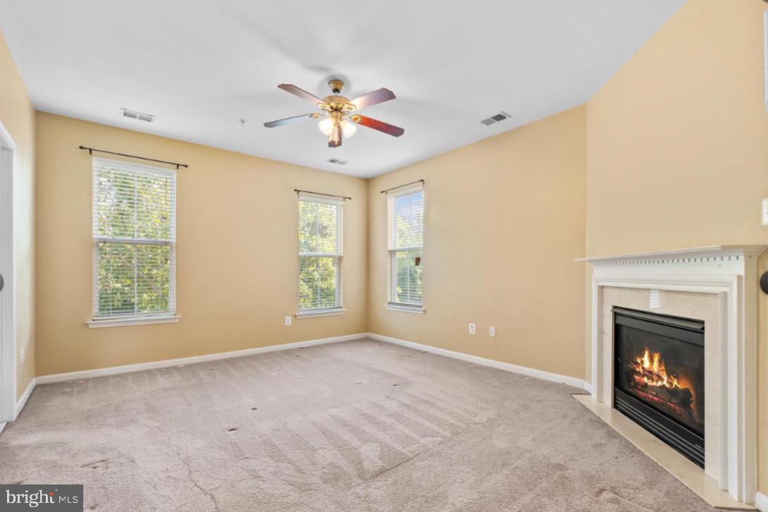 TOWN CENTER AT CAMP SPRINGS - Residential Lease