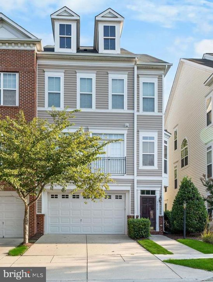 Beautiful end unit town home in a Gated Community.
Three bedrooms, three and a half bathrooms, 2 car garage gorgeous home with separate Dining and Living rooms, huge open kitchen with center island, and rear balcony with views of nature.
Walking distance to the Subway and Bus Station. Minutes away from the Andrews Air Force Base, Bolling Air Force Base, National Harbor, MGM, Gaylord Resort, Washington DC, & Virginia. 
Community amenities includes a pool, tennis court, gym, tennis courts, tot lot and club house (additional membership fees paid by tenant).