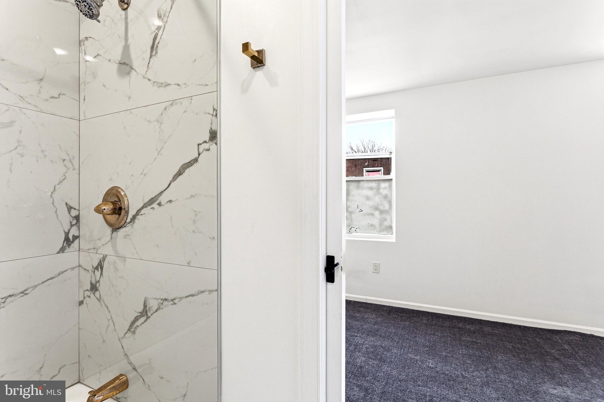 COBBS CREEK - Residential