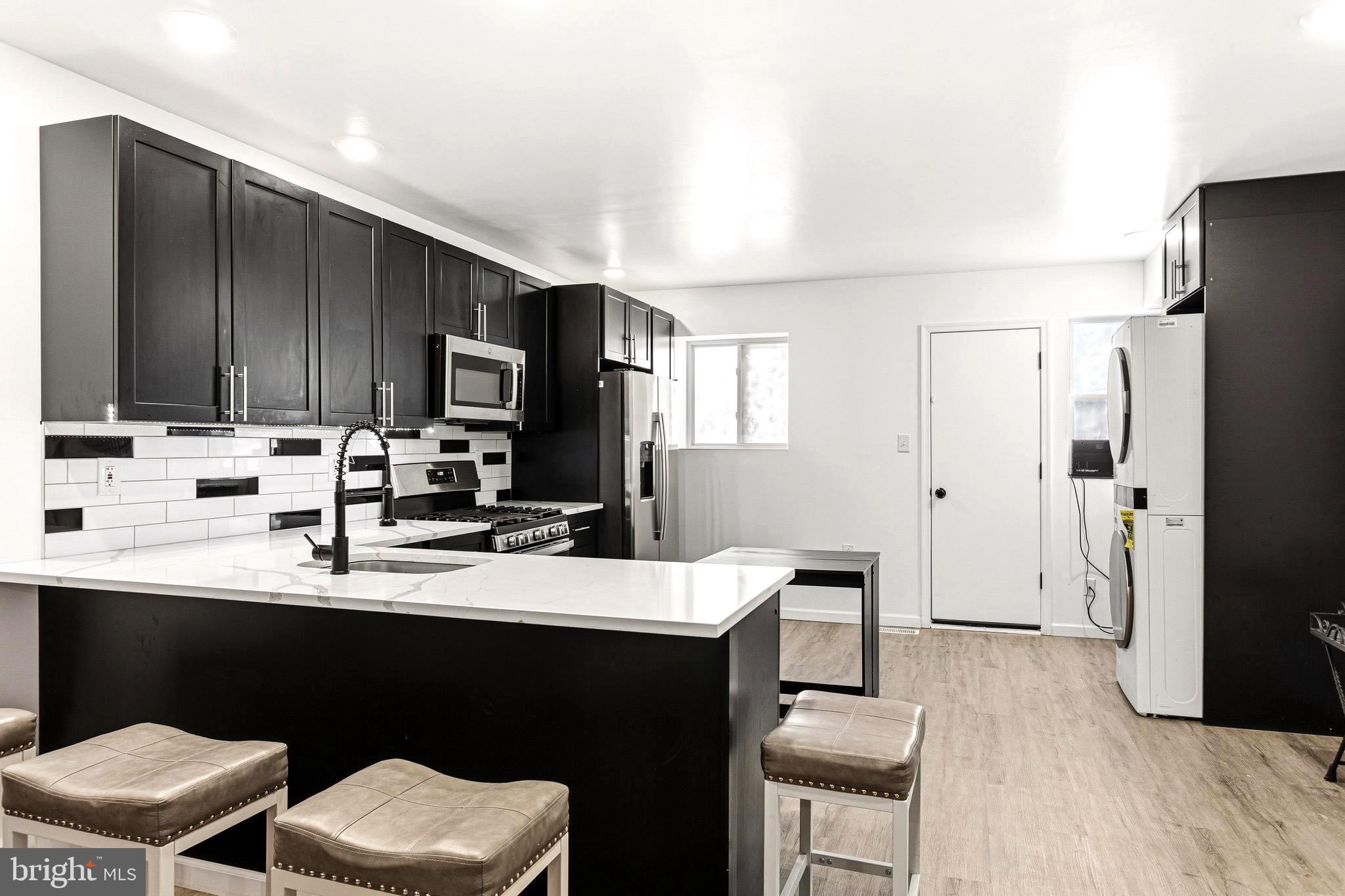 COBBS CREEK - Residential