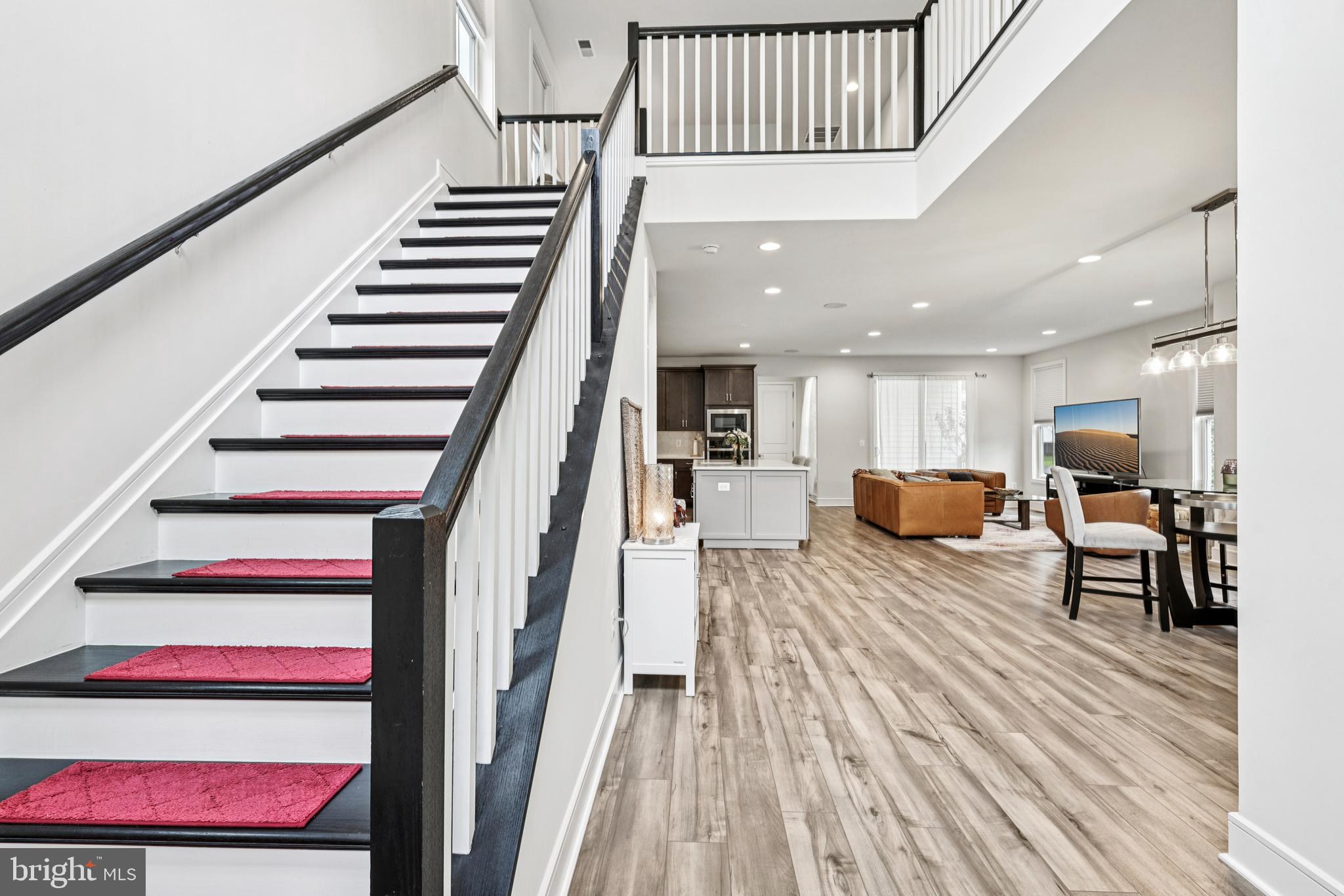 23099 GLENWOOD HEIGHTS CIRCLE