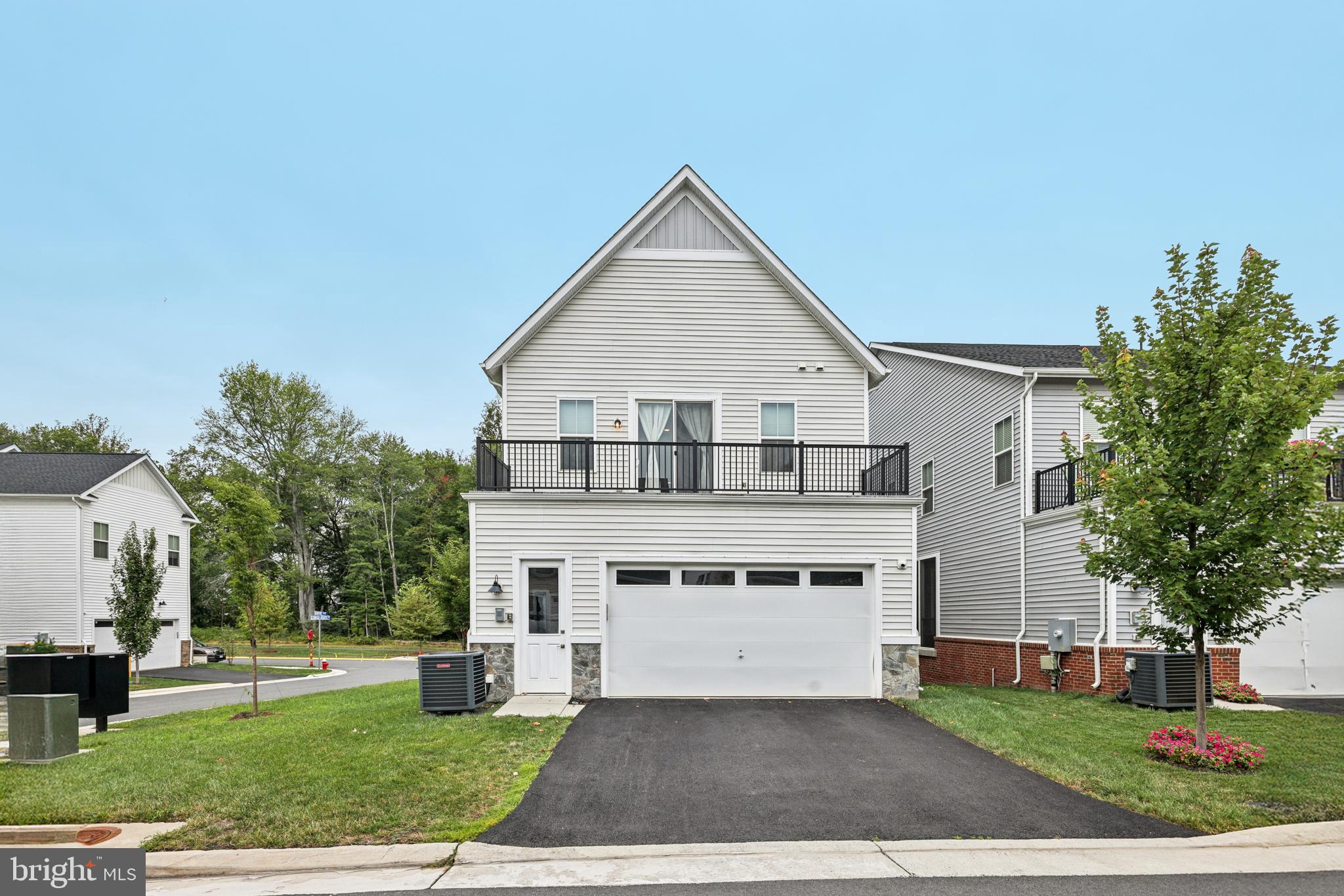 23099 GLENWOOD HEIGHTS CIRCLE