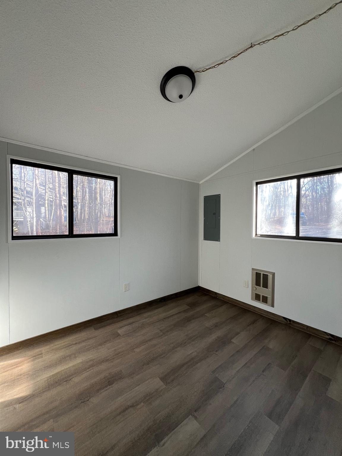 THE WOODS RESORT - Residential