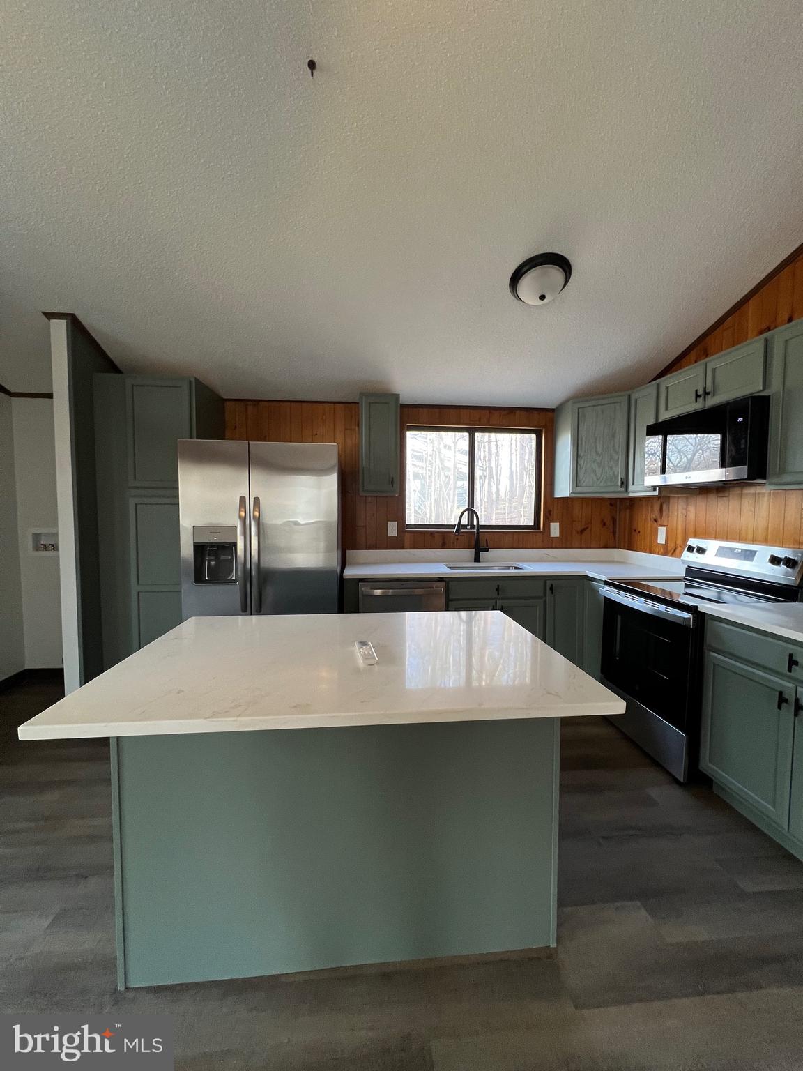 THE WOODS RESORT - Residential