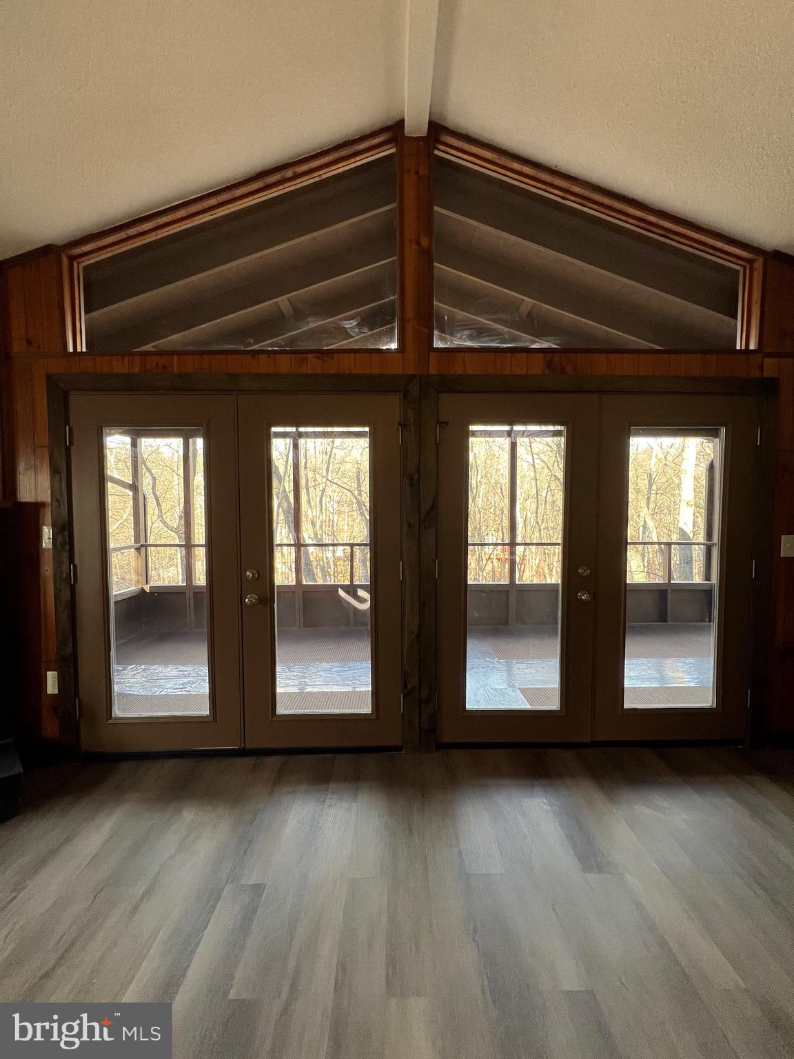 THE WOODS RESORT - Residential