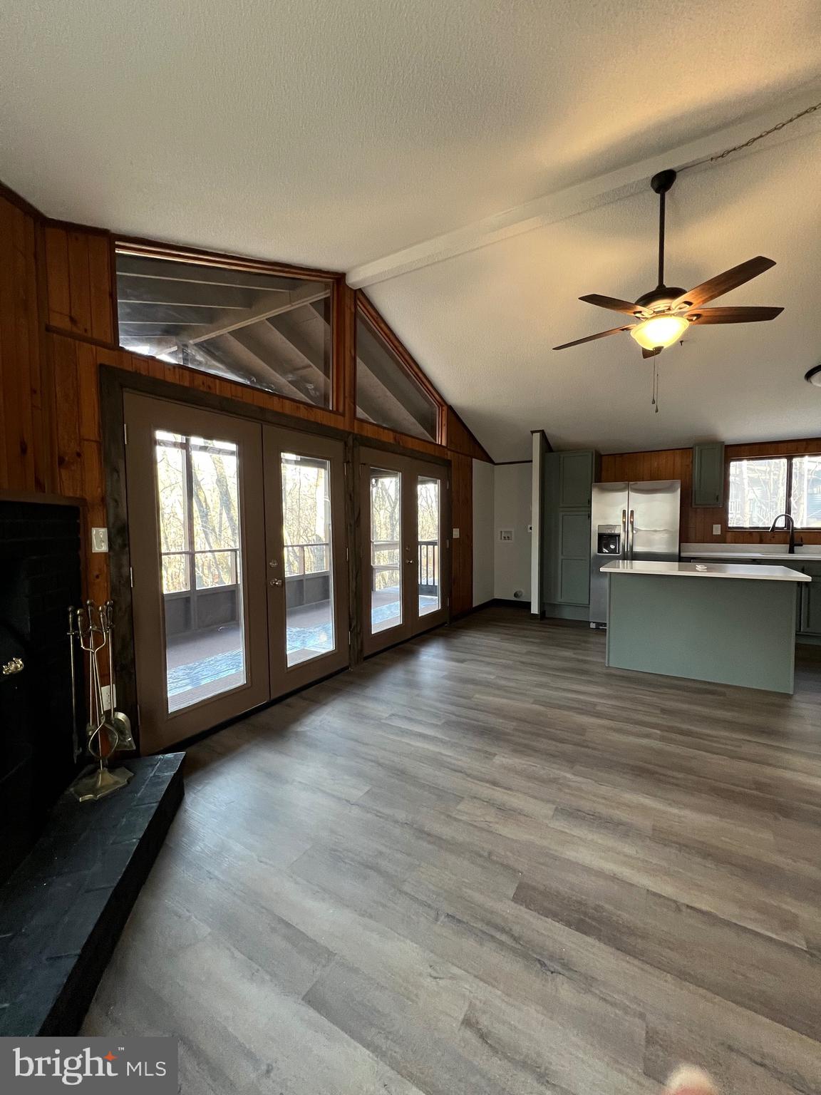 THE WOODS RESORT - Residential