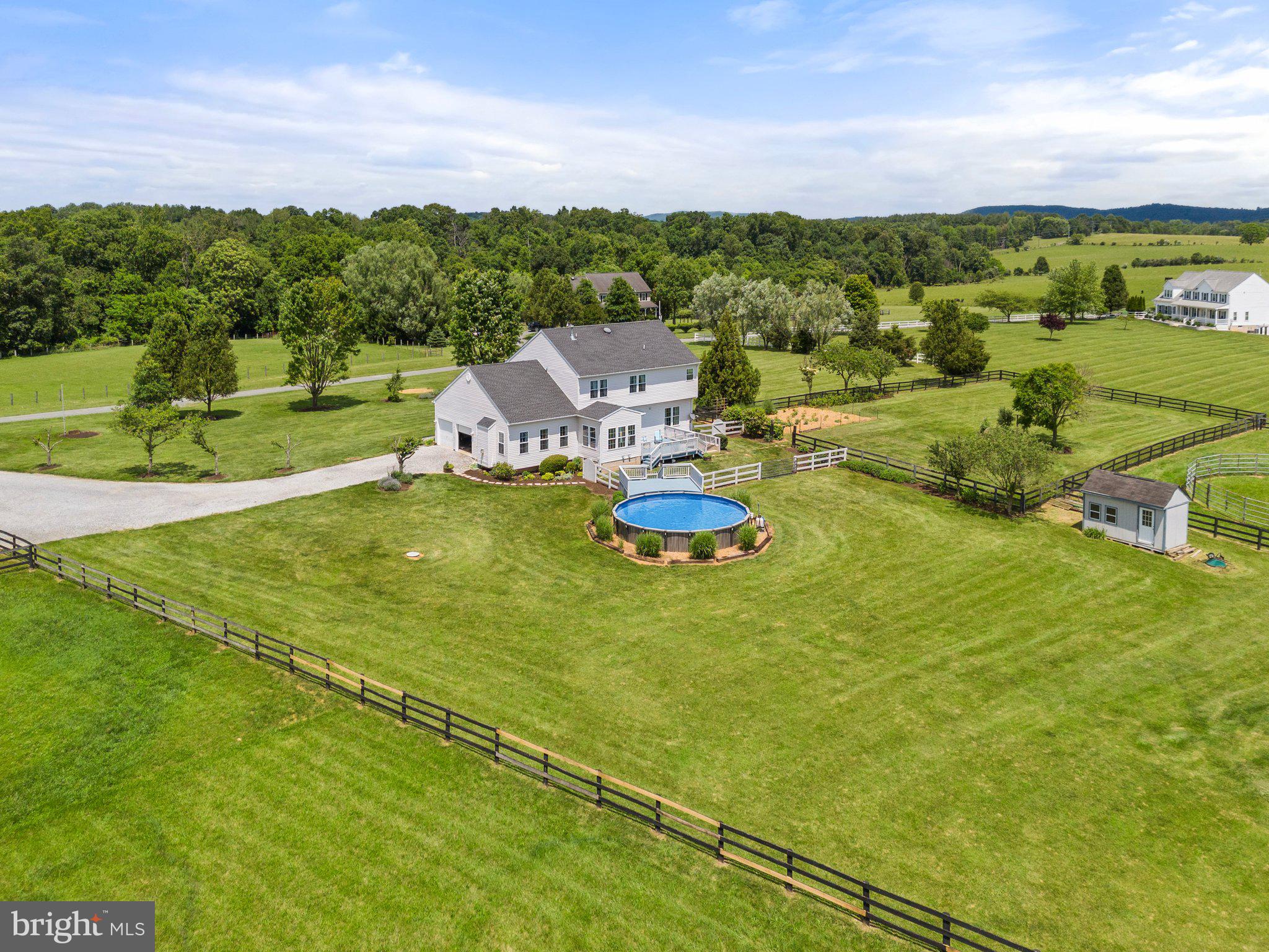 HAWTHORNE - Residential