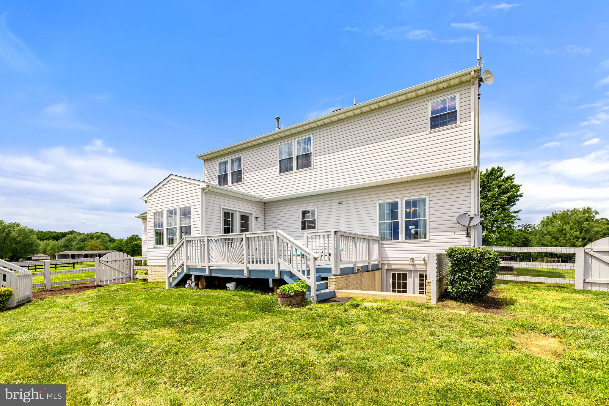 HAWTHORNE - Residential