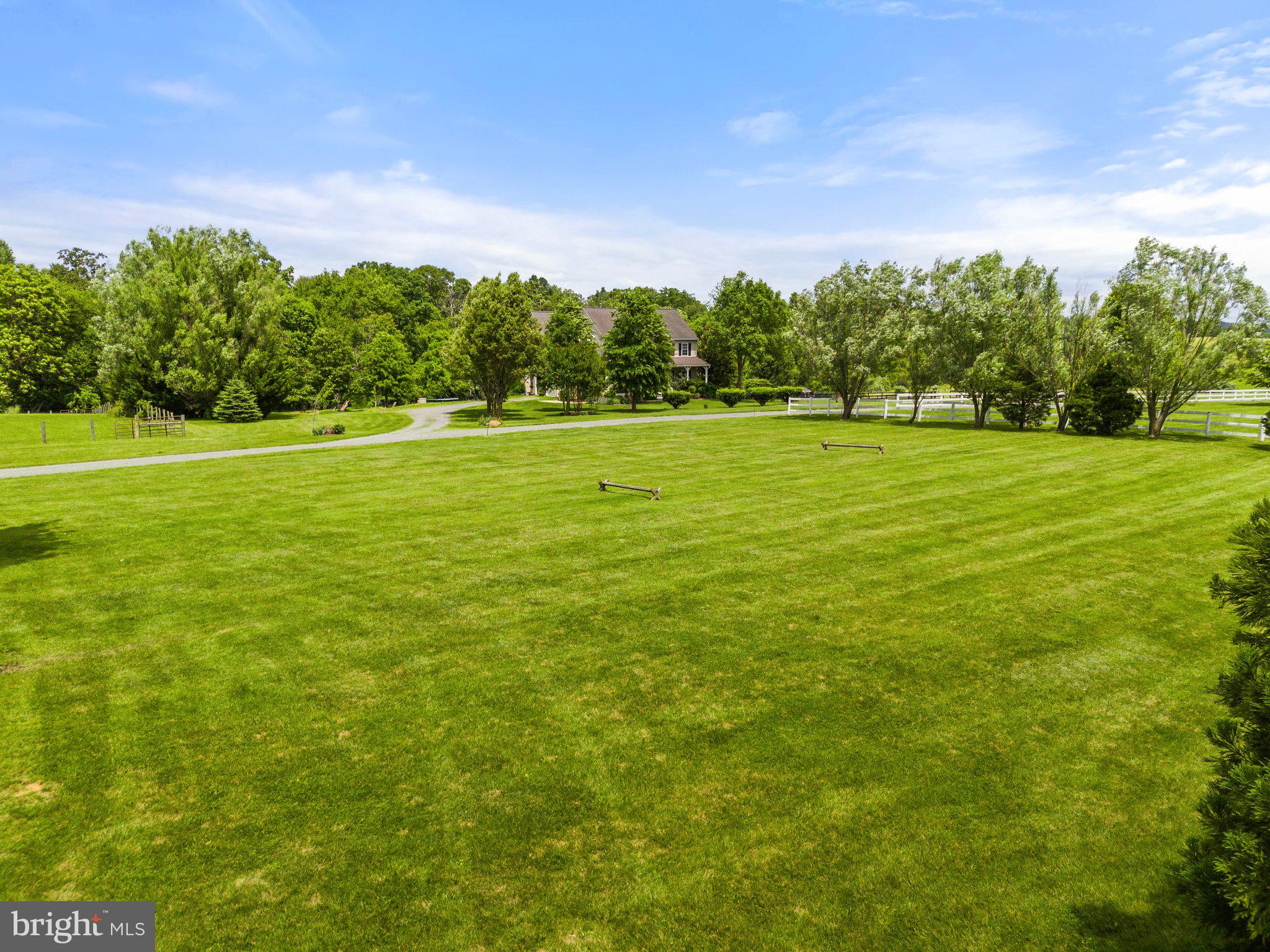 HAWTHORNE - Residential