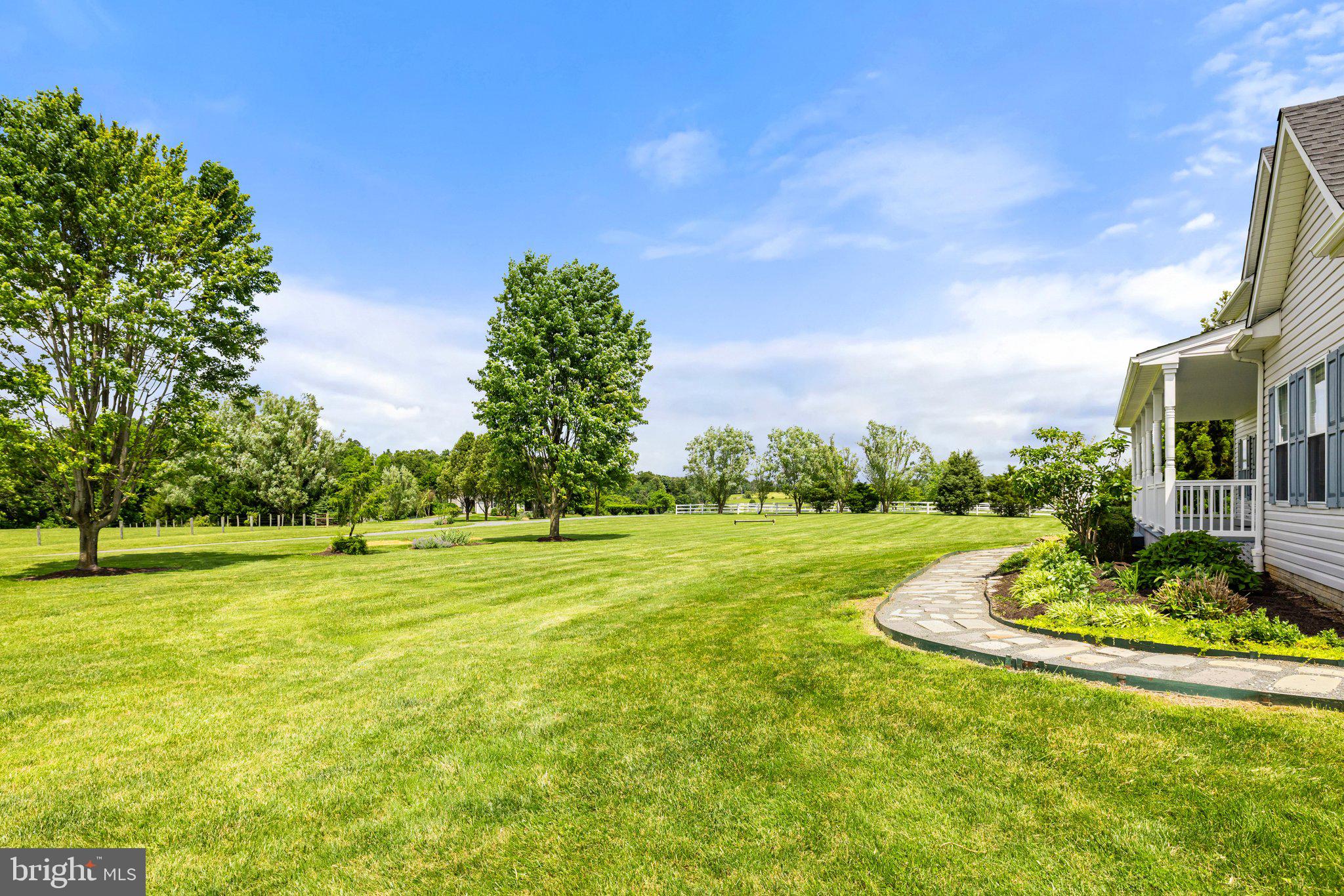 HAWTHORNE - Residential