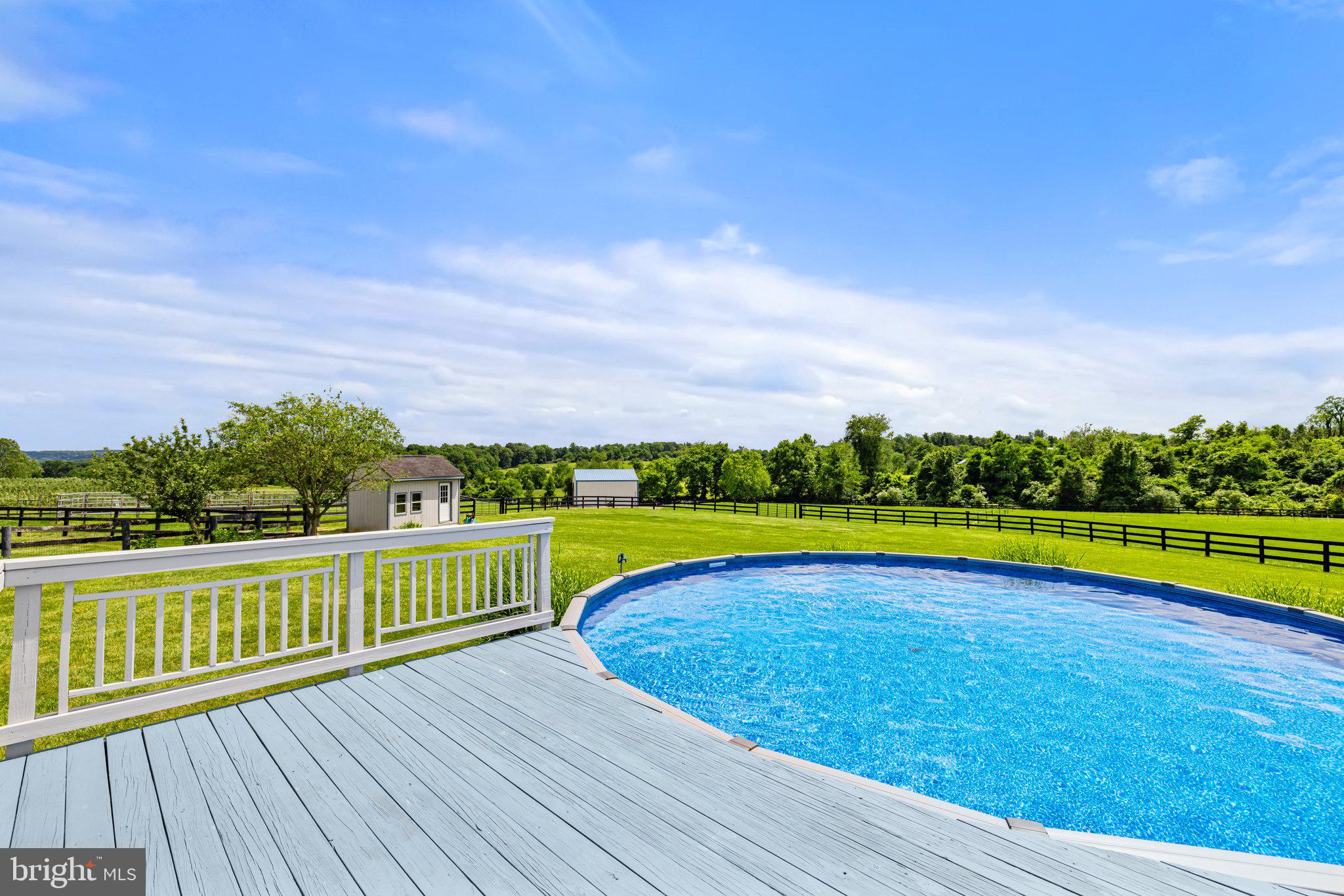 HAWTHORNE - Residential