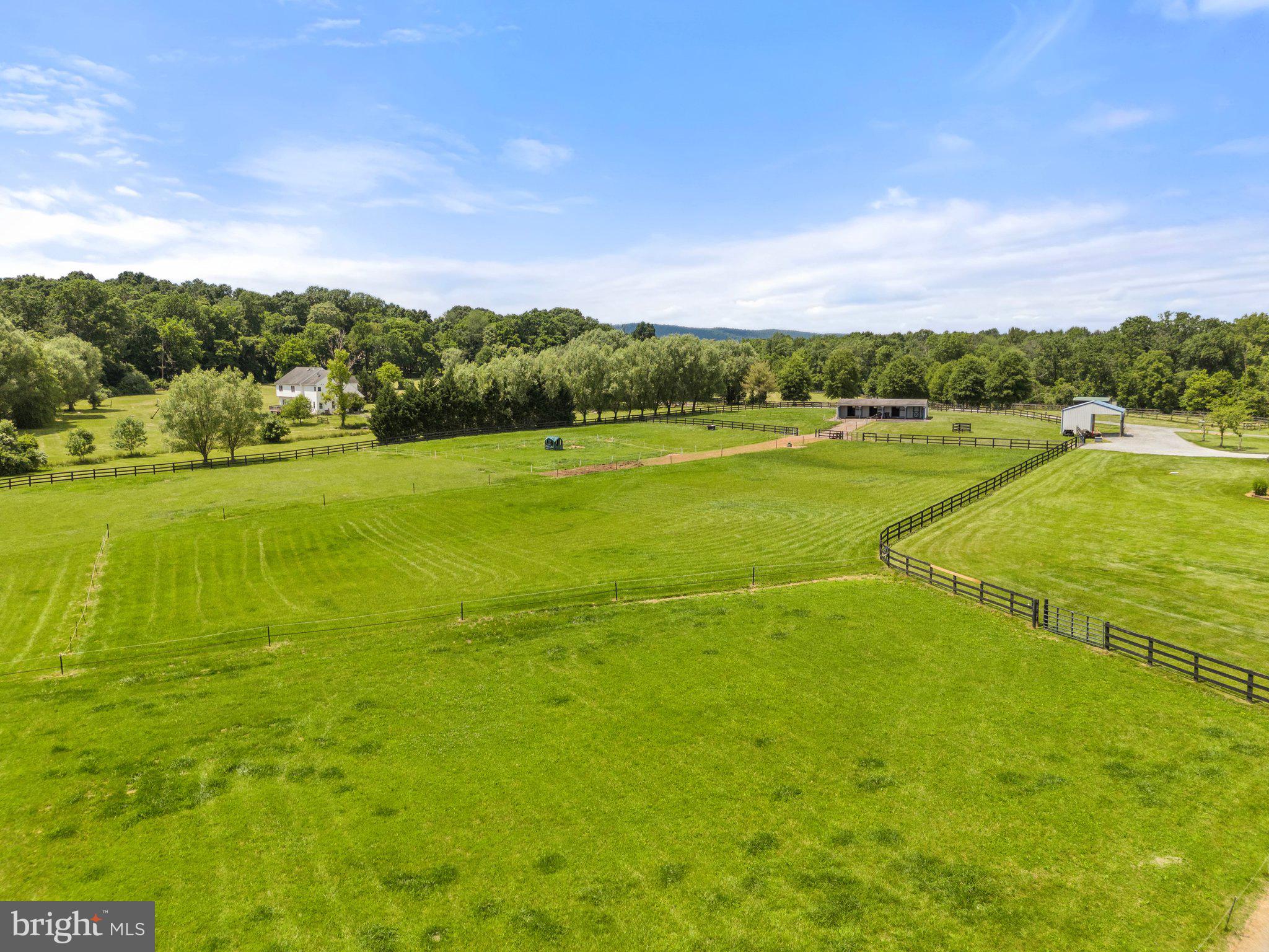 HAWTHORNE - Residential