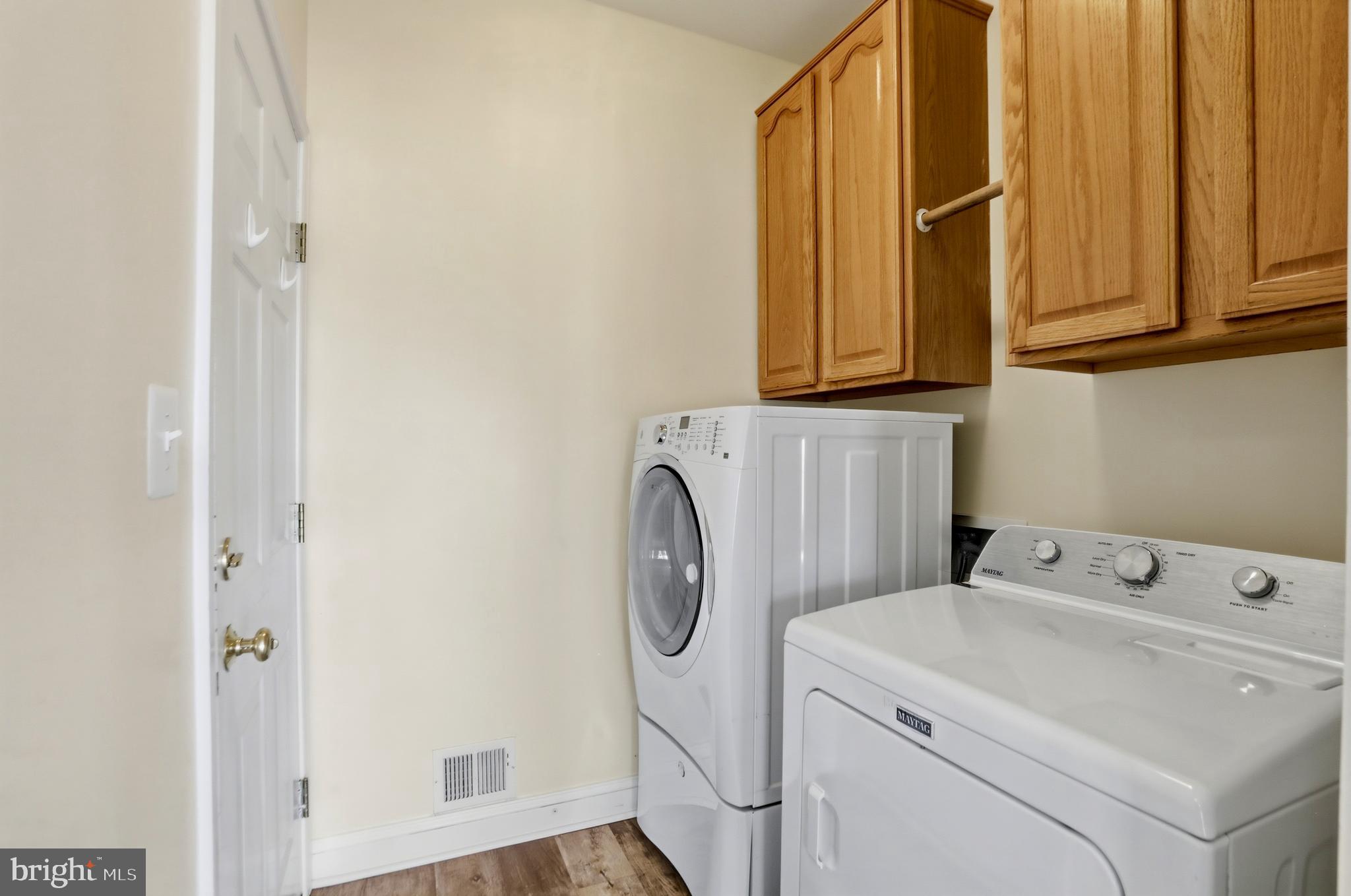 HAWTHORNE - Residential