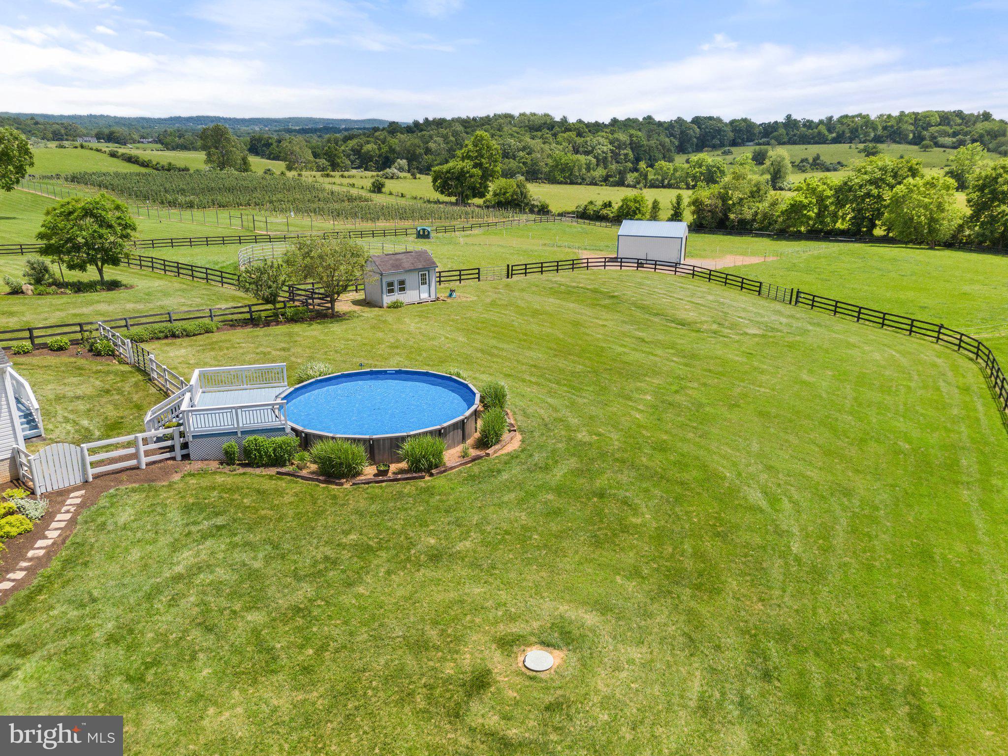 HAWTHORNE - Residential