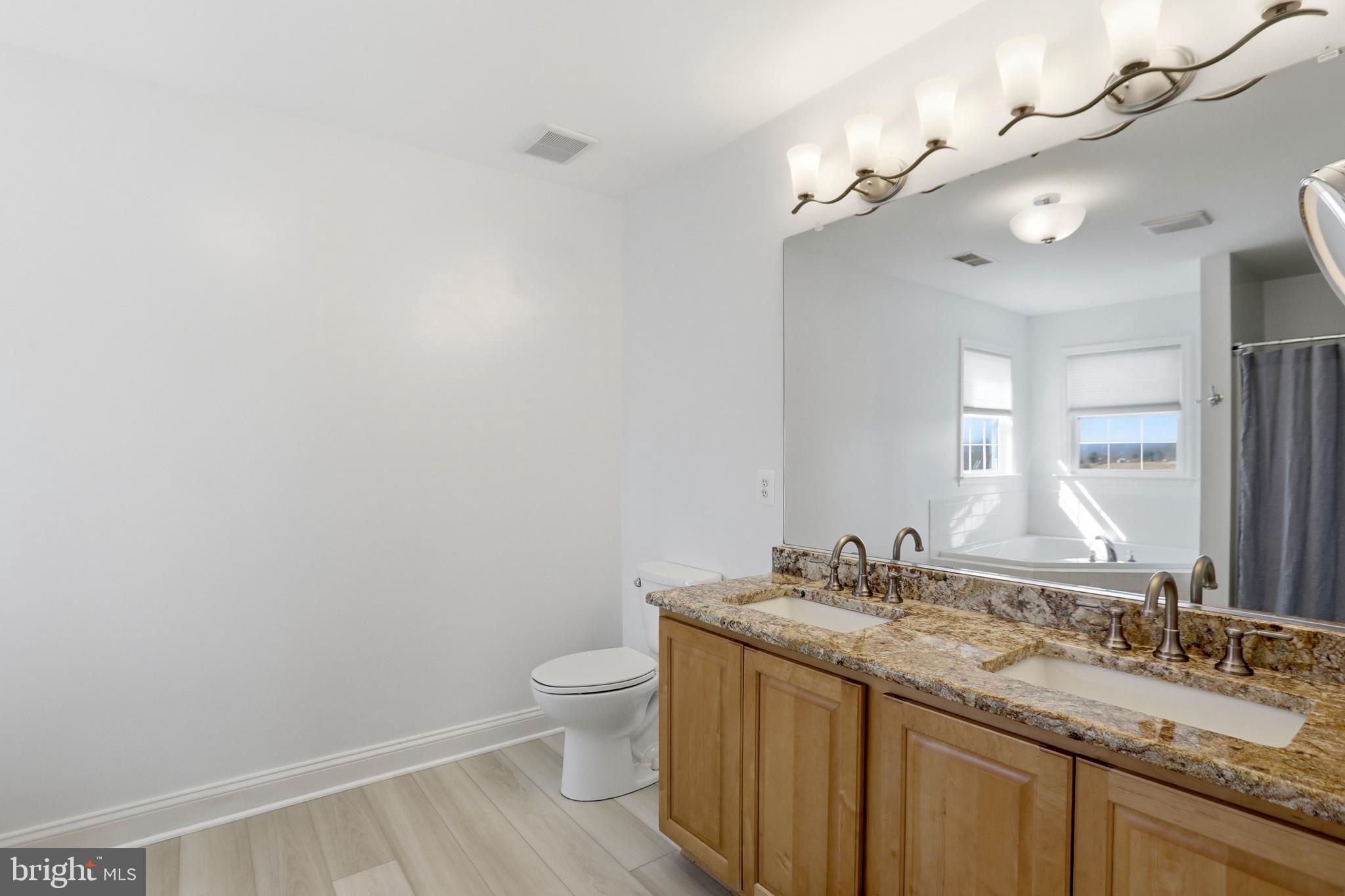 HAWTHORNE - Residential