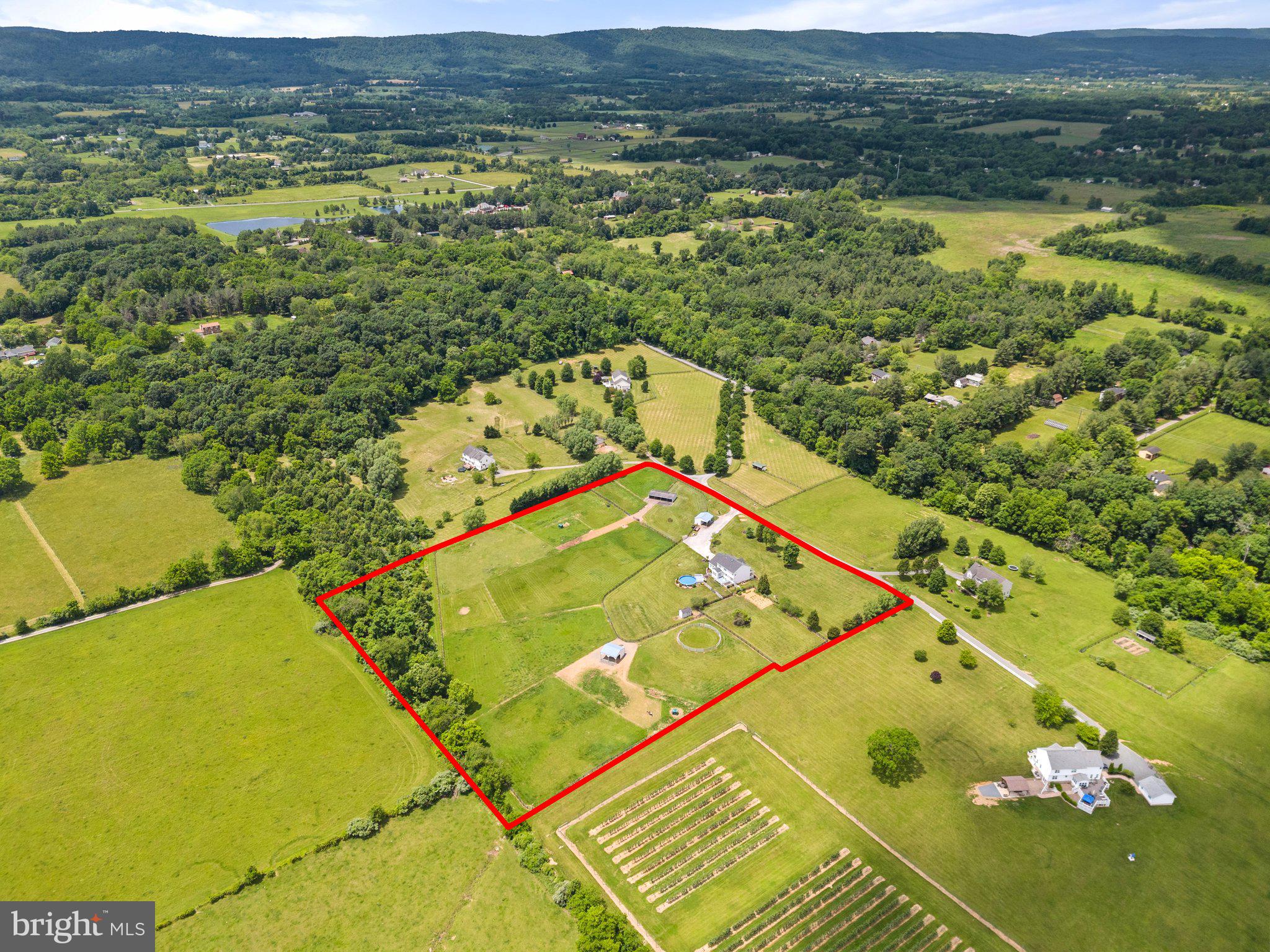 HAWTHORNE - Residential