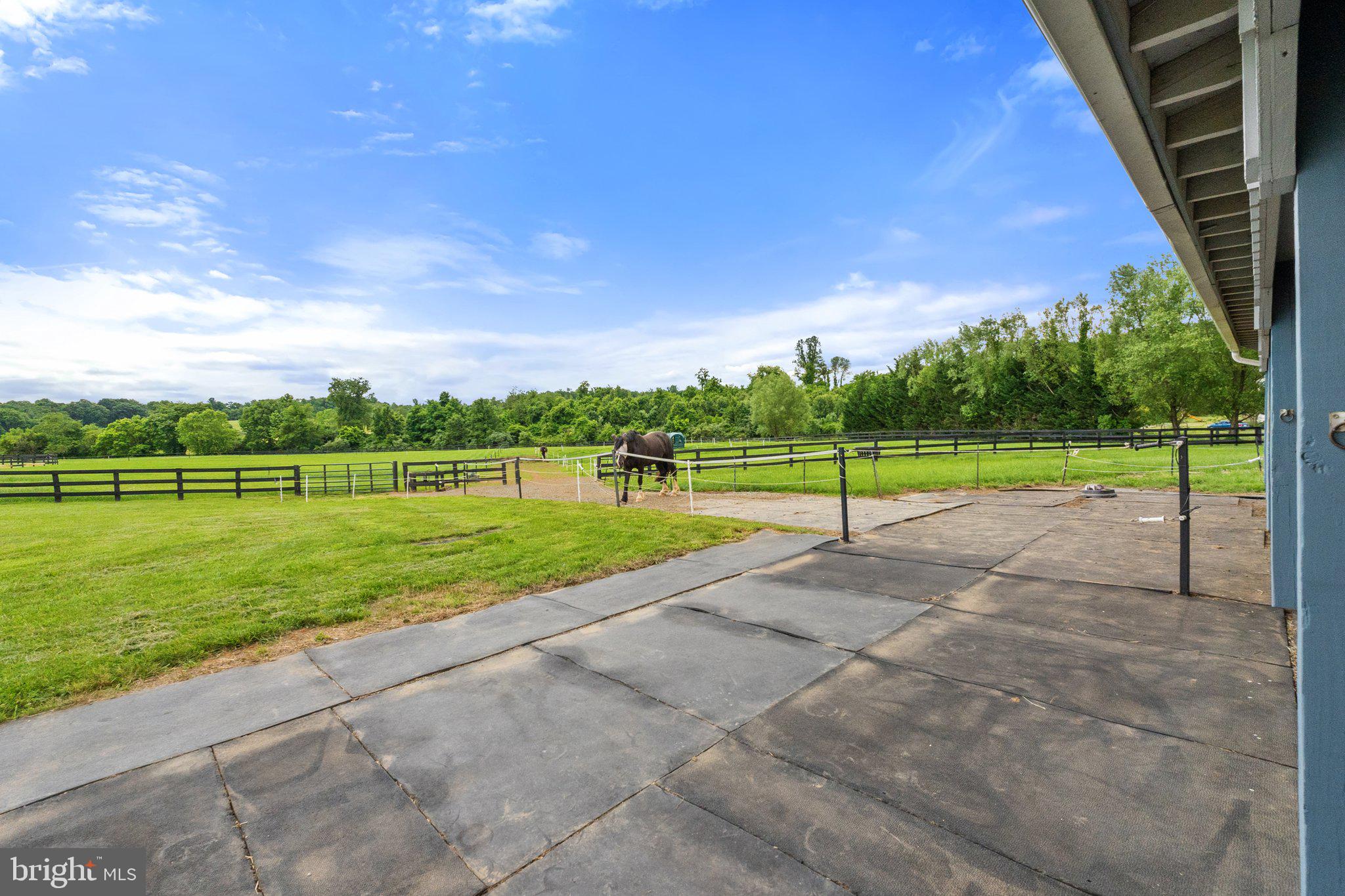 HAWTHORNE - Residential