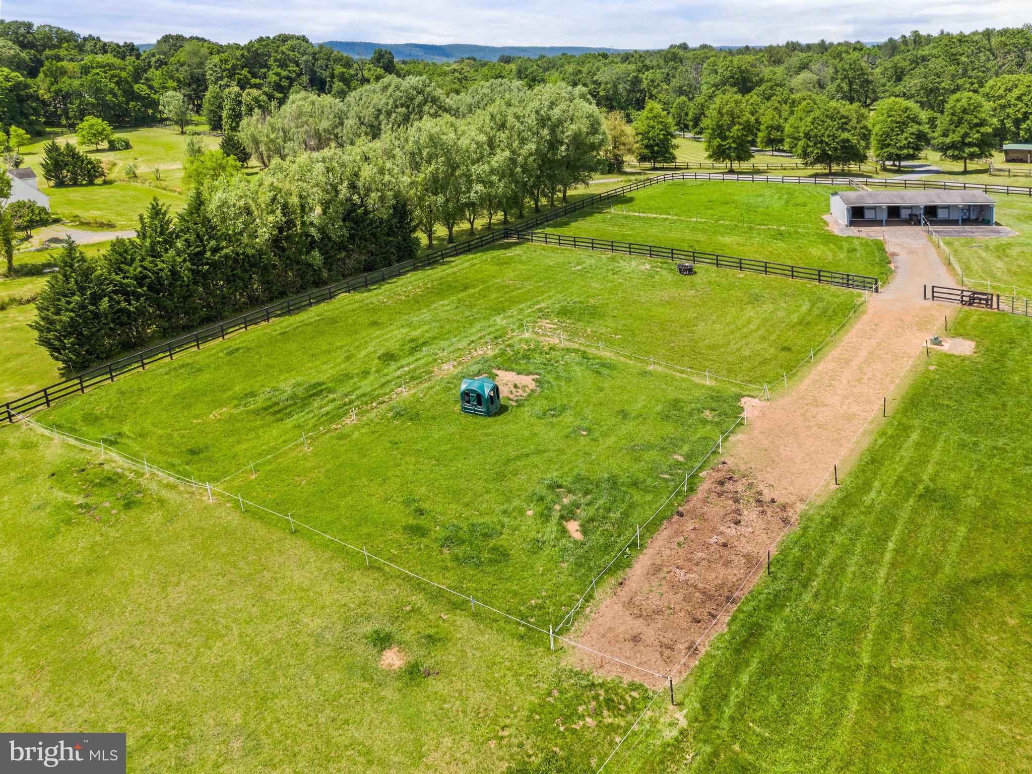 HAWTHORNE - Residential