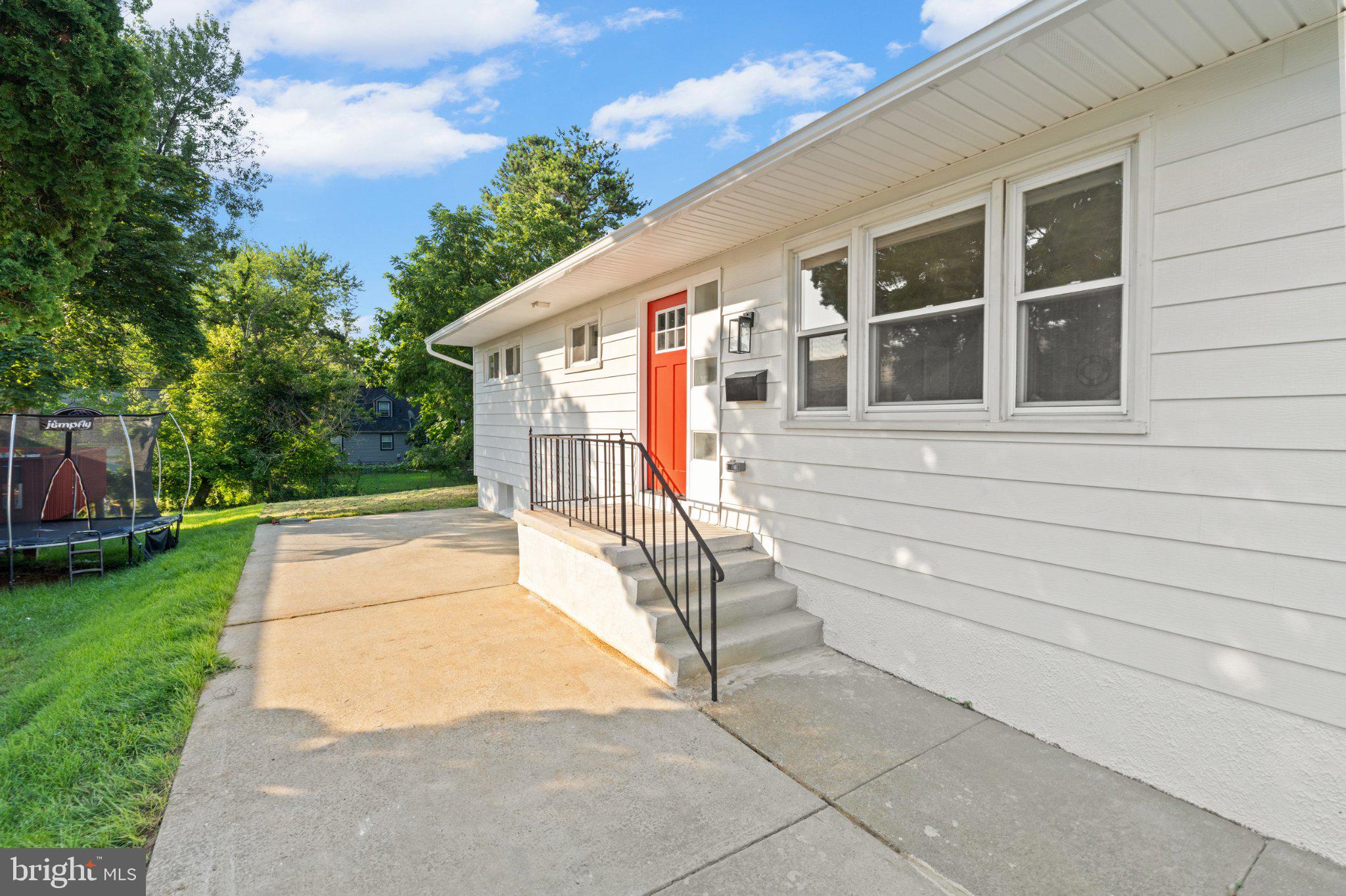 3807 BYFIELD ROAD