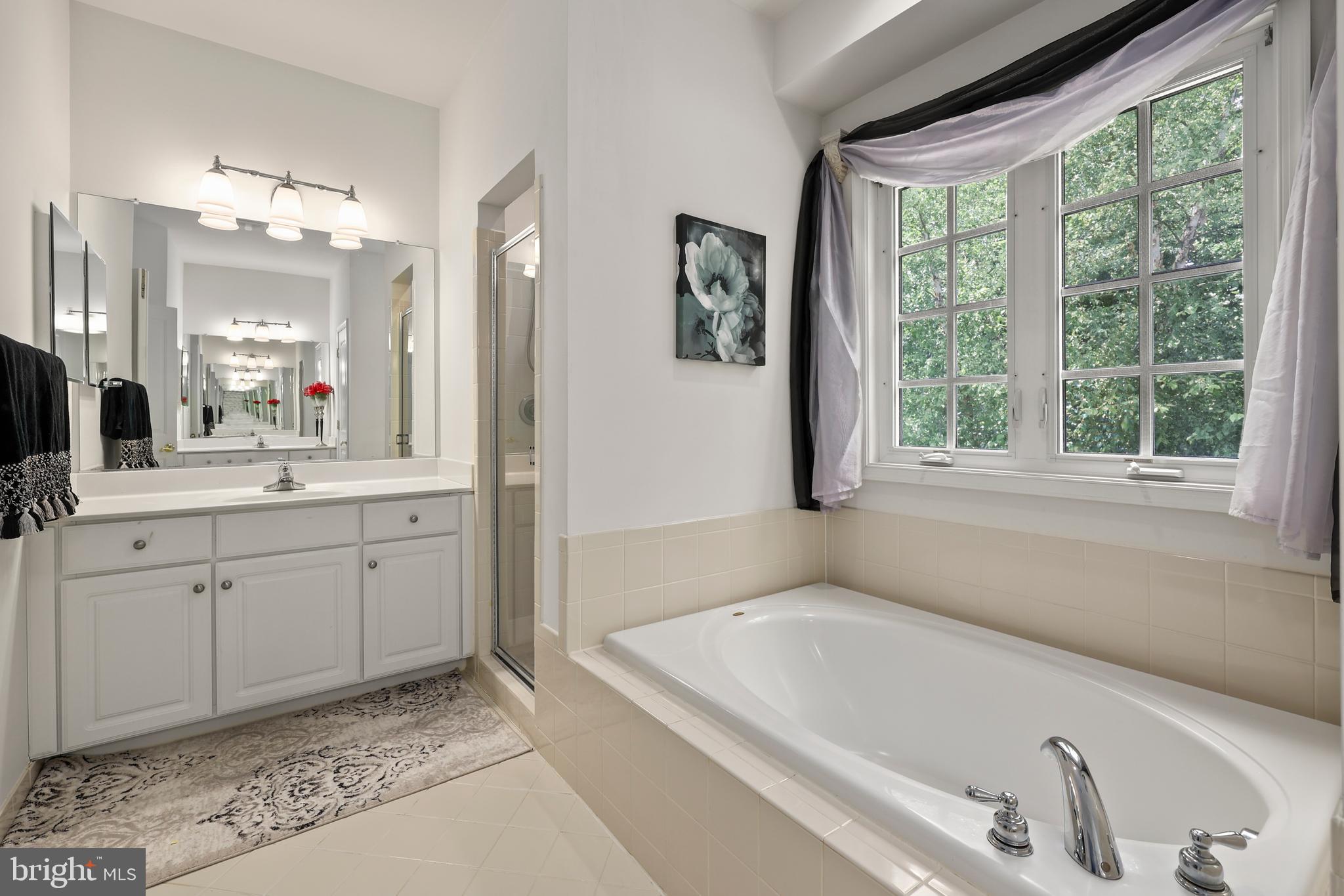 WHITE OAKS ESTATES - Residential