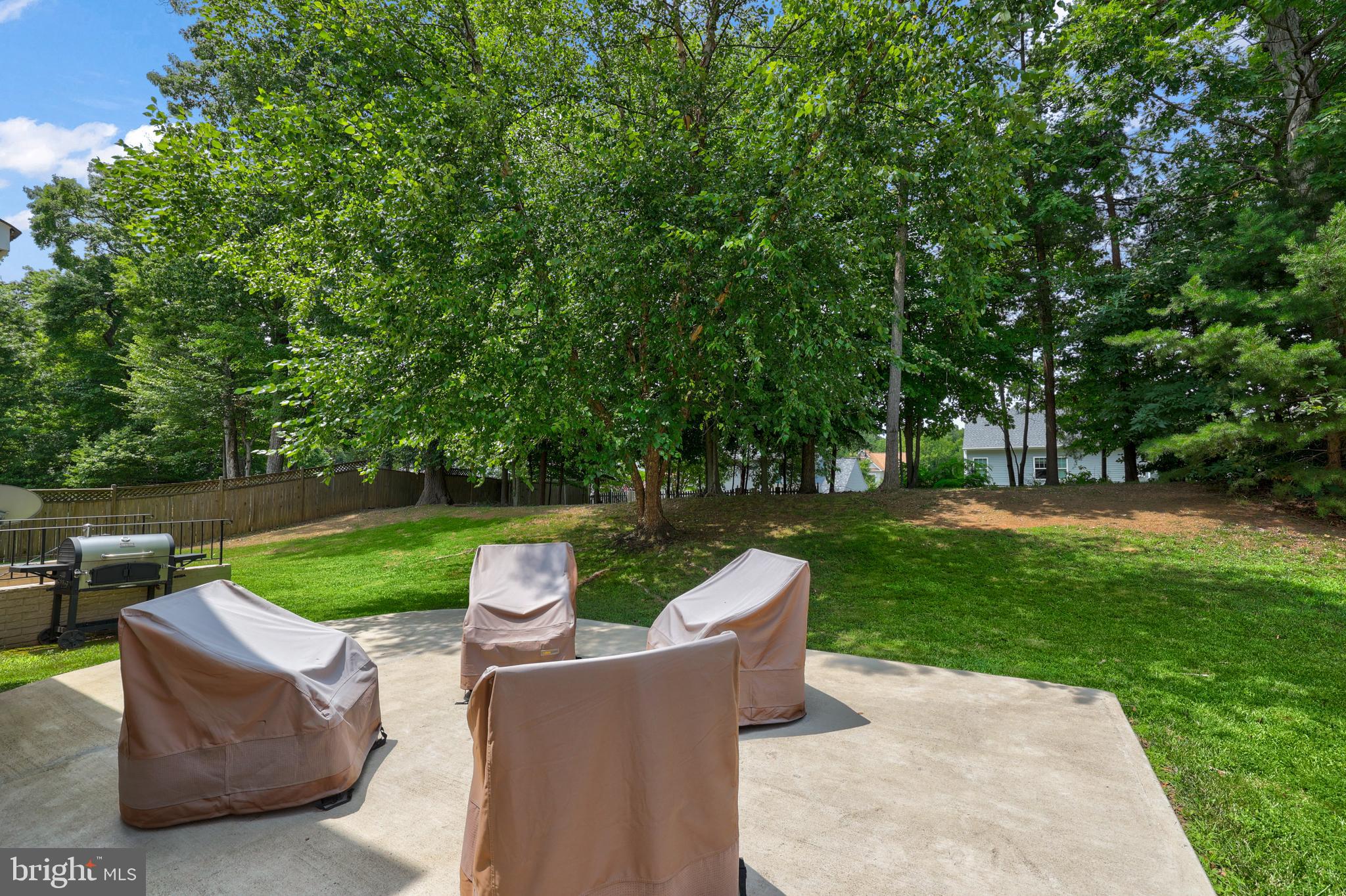 WHITE OAKS ESTATES - Residential