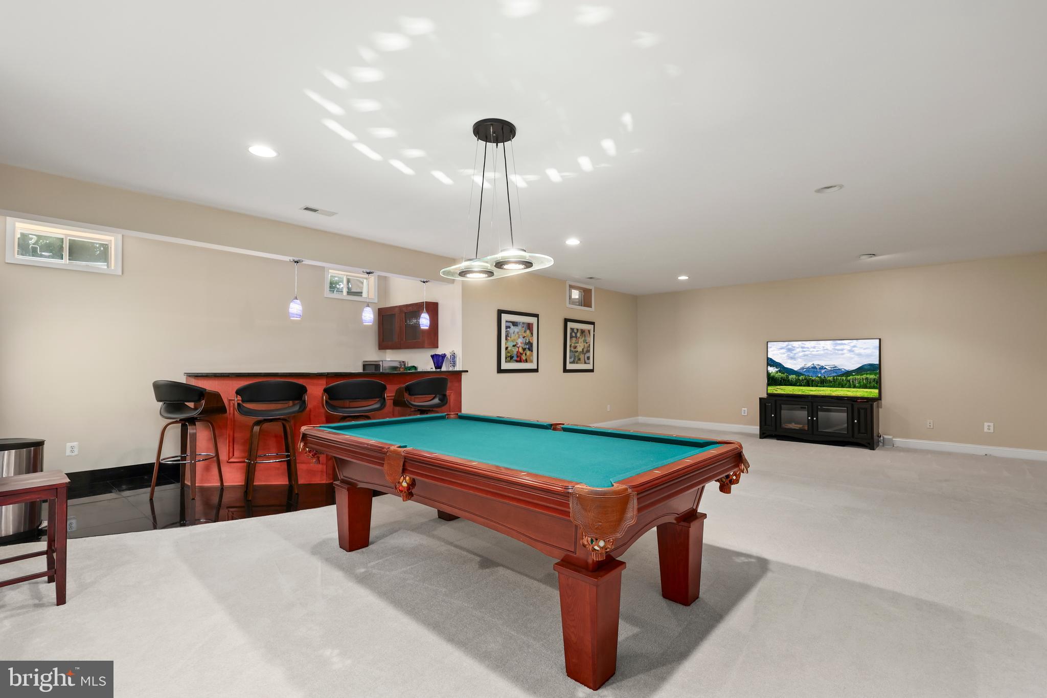 WHITE OAKS ESTATES - Residential