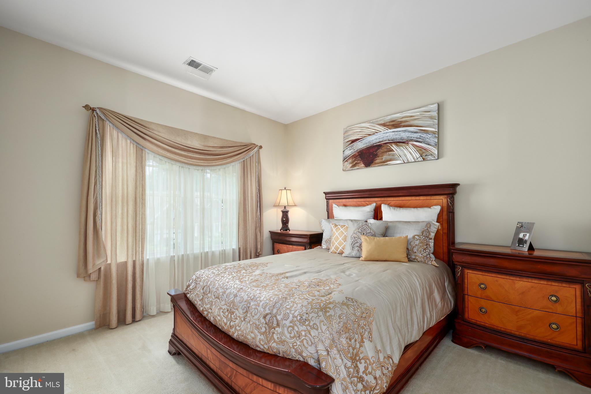 WHITE OAKS ESTATES - Residential