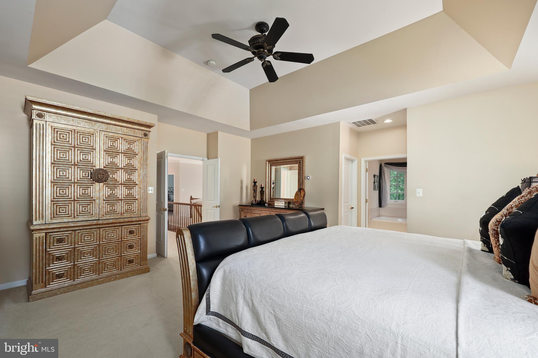 WHITE OAKS ESTATES - Residential