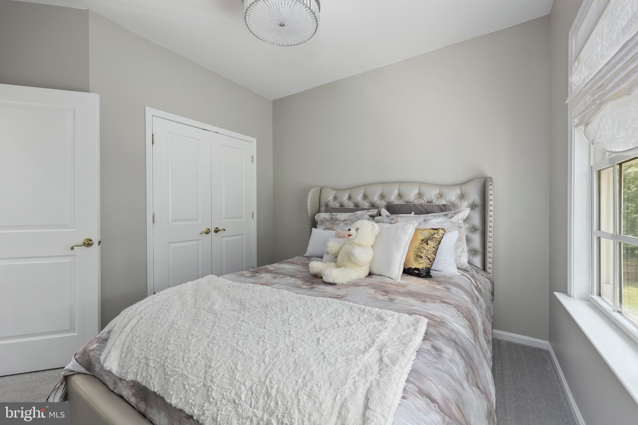 WHITE OAKS ESTATES - Residential