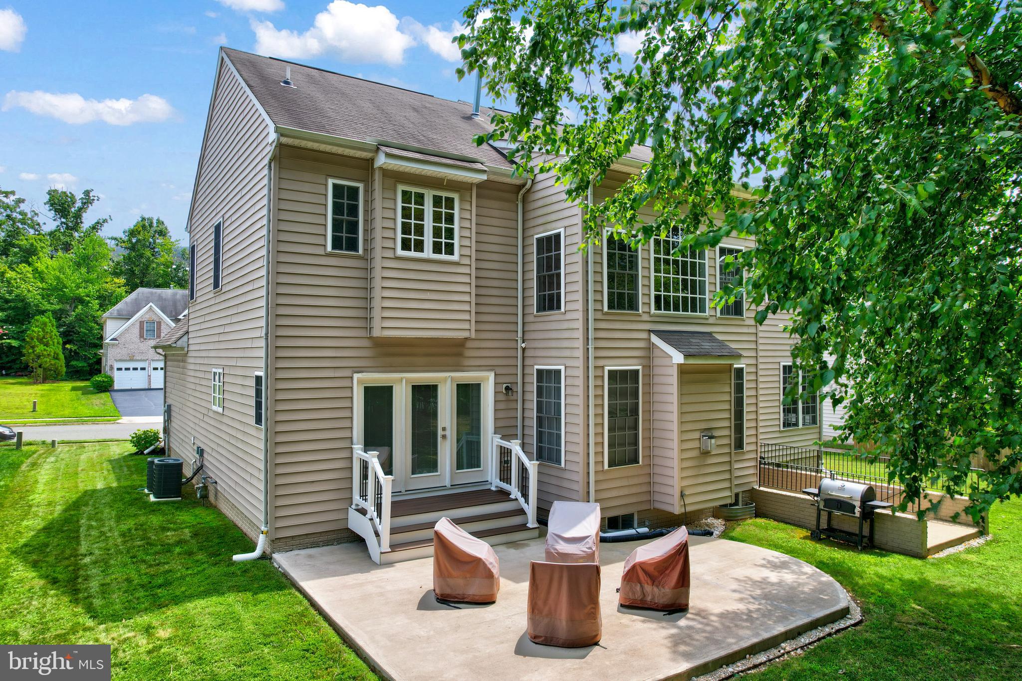 WHITE OAKS ESTATES - Residential