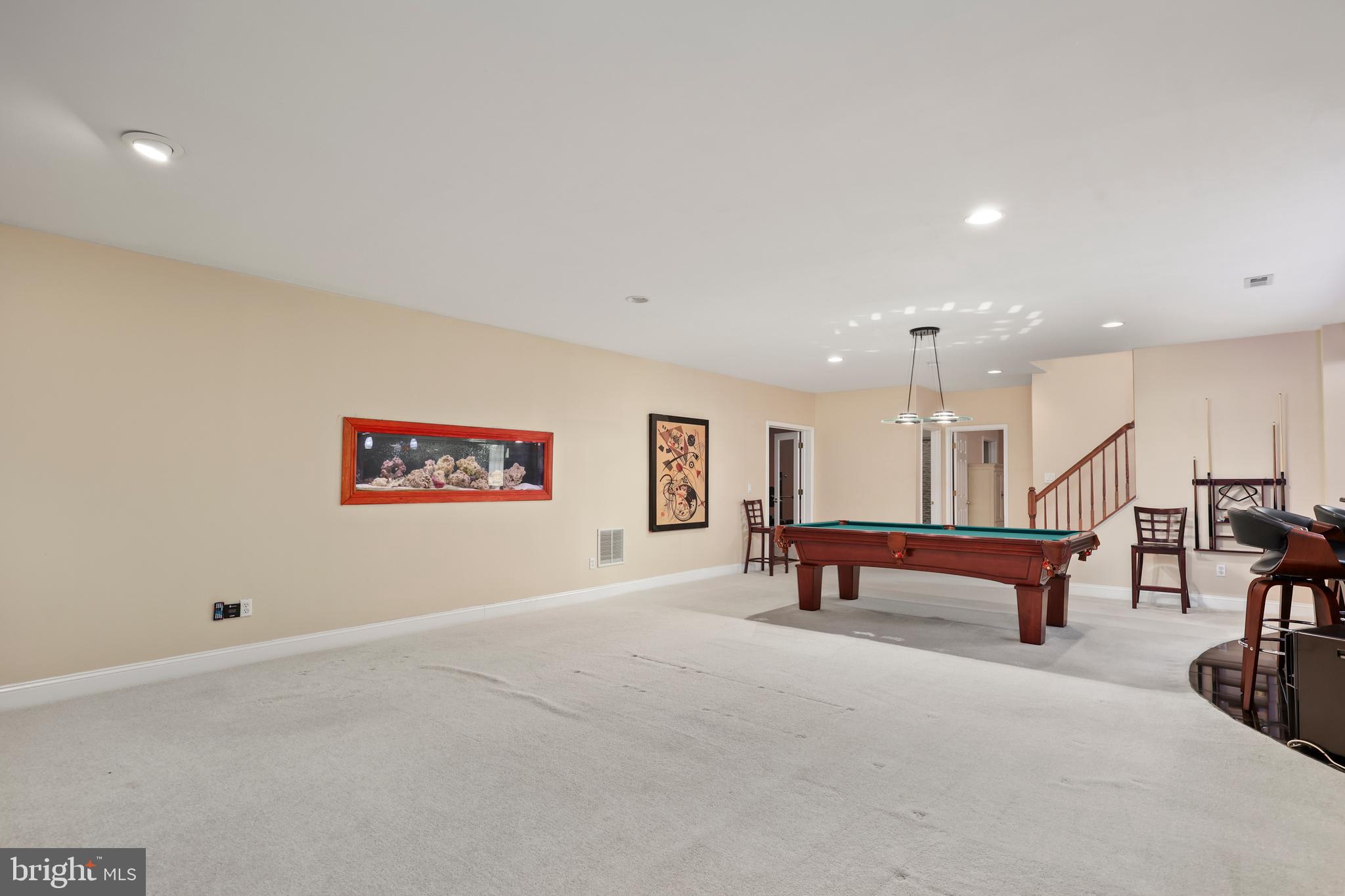 WHITE OAKS ESTATES - Residential