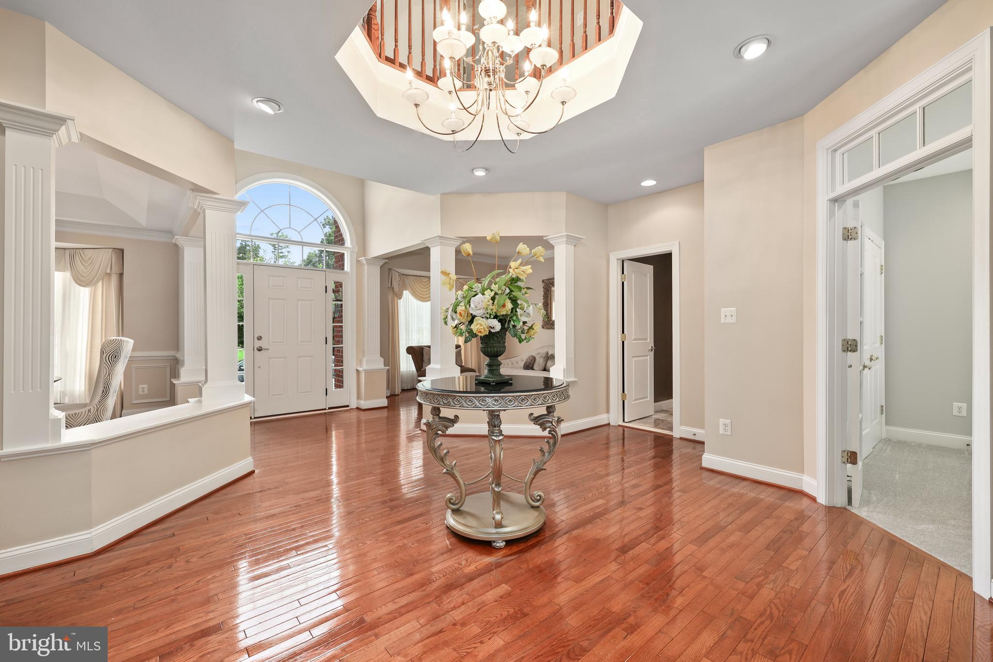 WHITE OAKS ESTATES - Residential