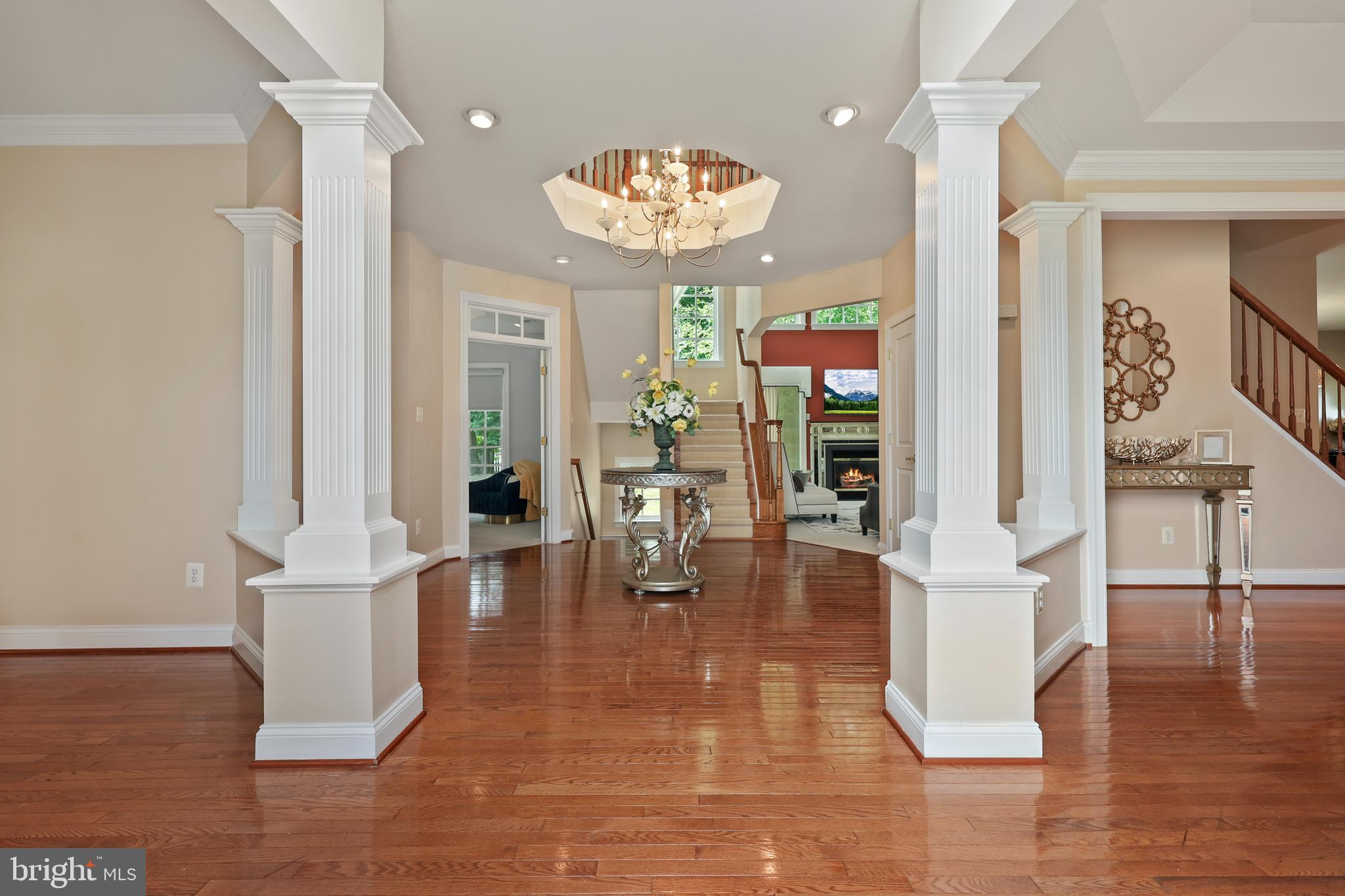 WHITE OAKS ESTATES - Residential